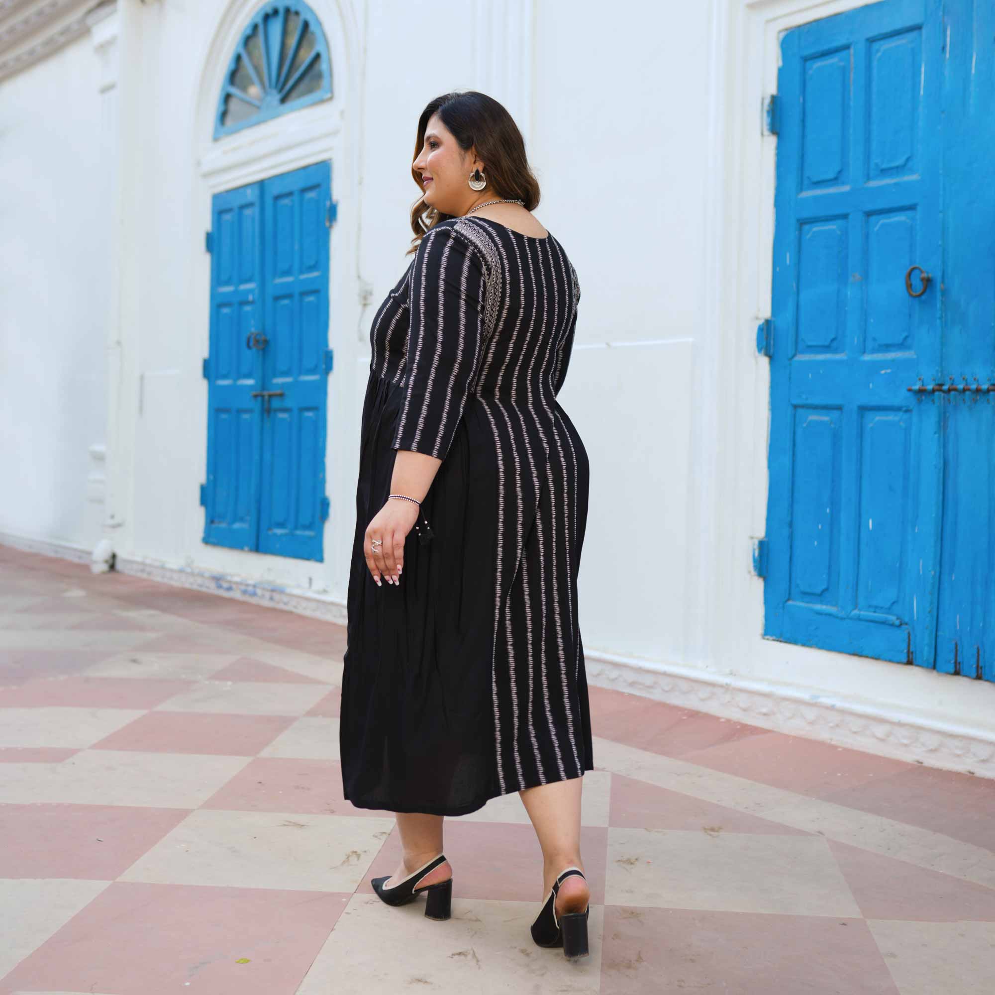 Check-Mate Black Cotton Lycra Aline Dress