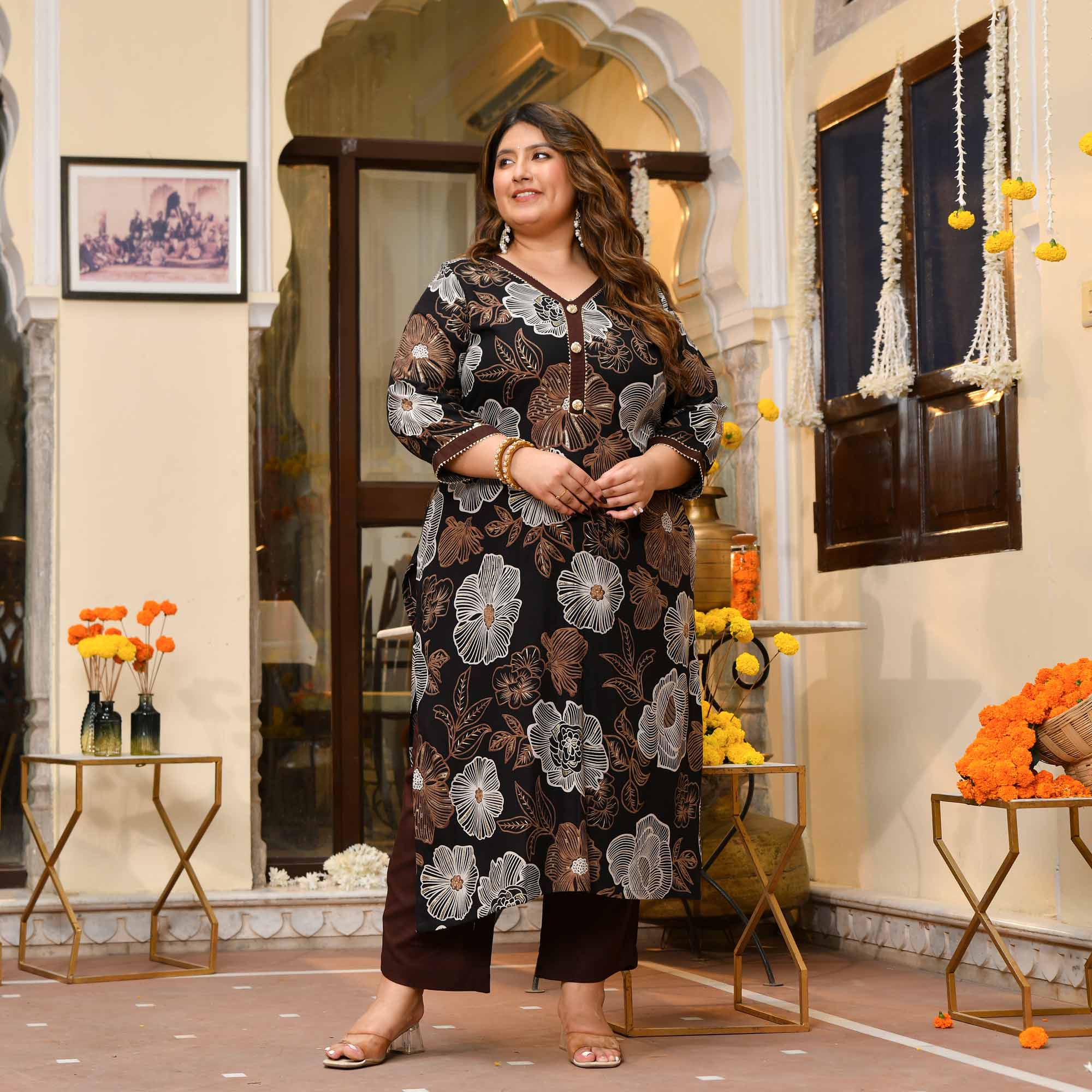 Elaichi- Black & Gold Floral Print Rayon Kurta