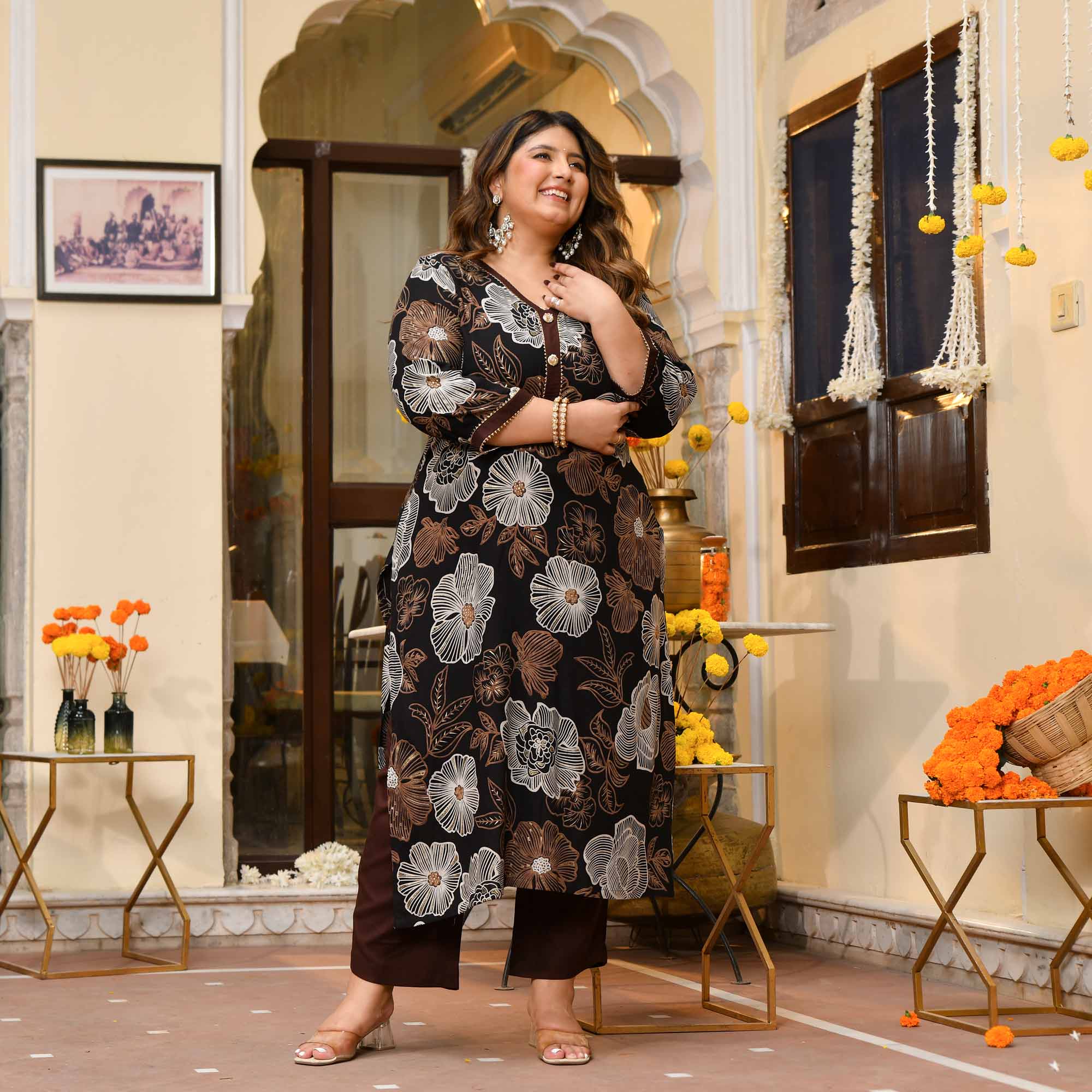 Elaichi- Black & Gold Floral Print Rayon Kurta