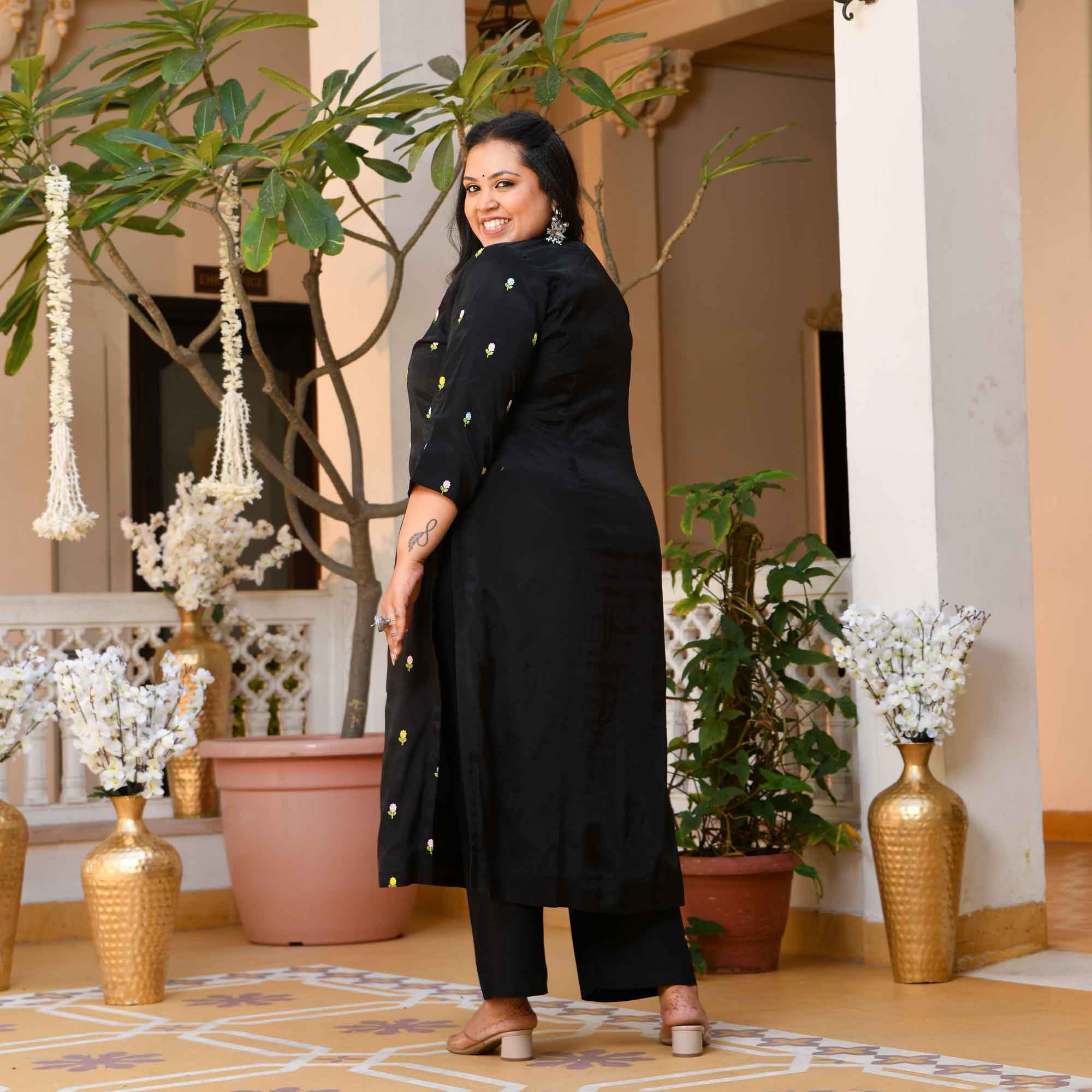 Blackberries- Black Floral Thread Embroidered Mul Chanderi Kurta