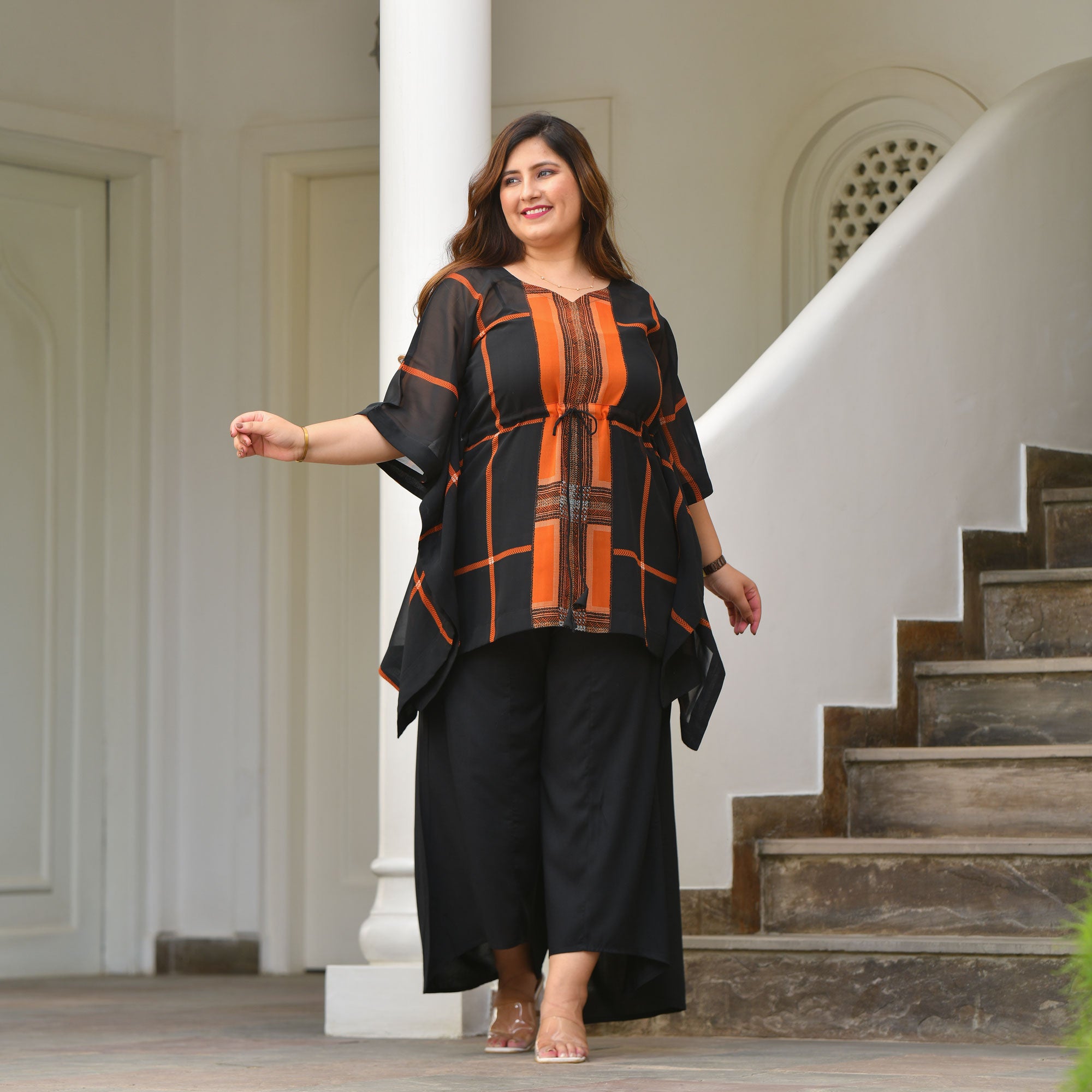 Plus size discount black kaftan