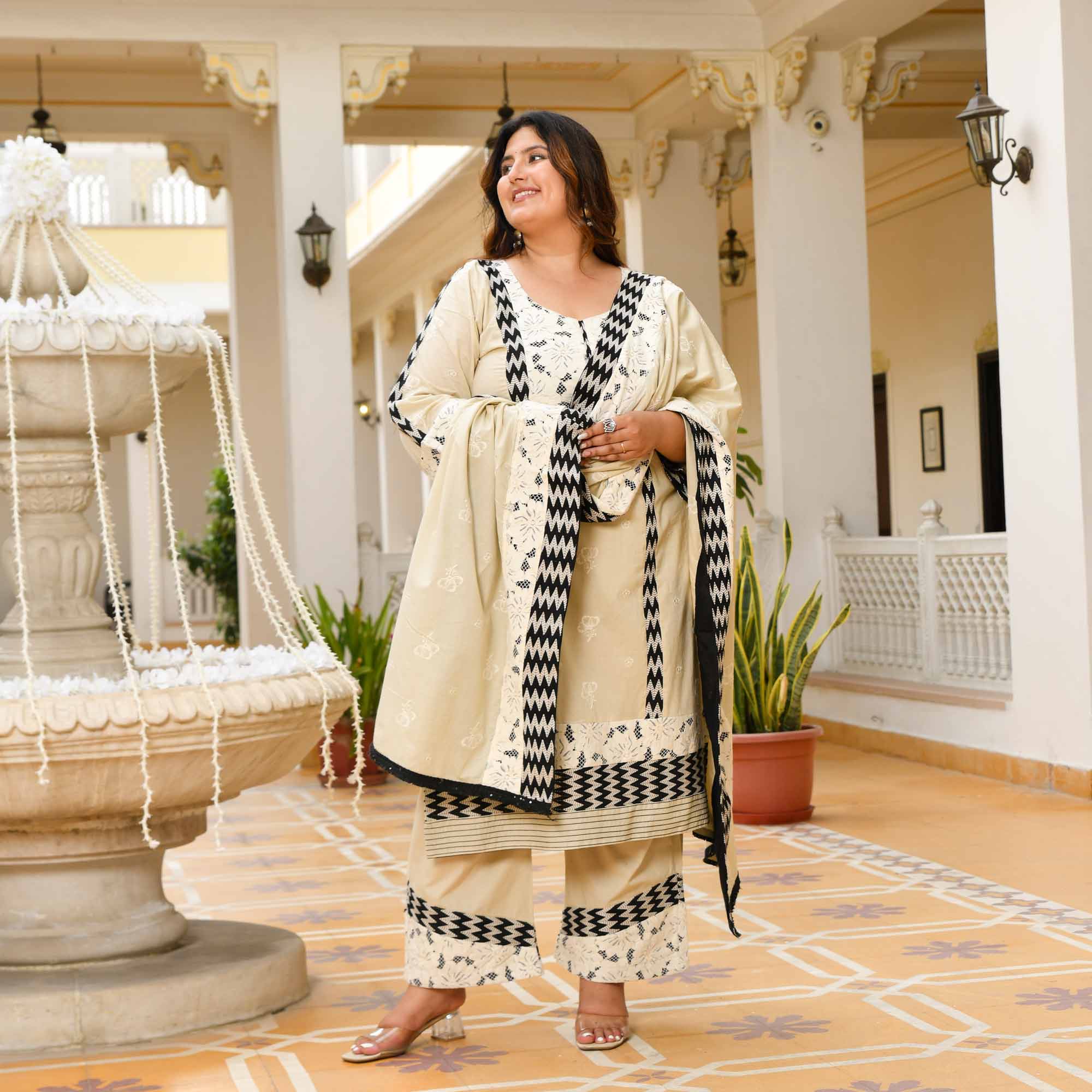 Dhumil- Off-white Pure Cotton Thread Embroidered Suit Set