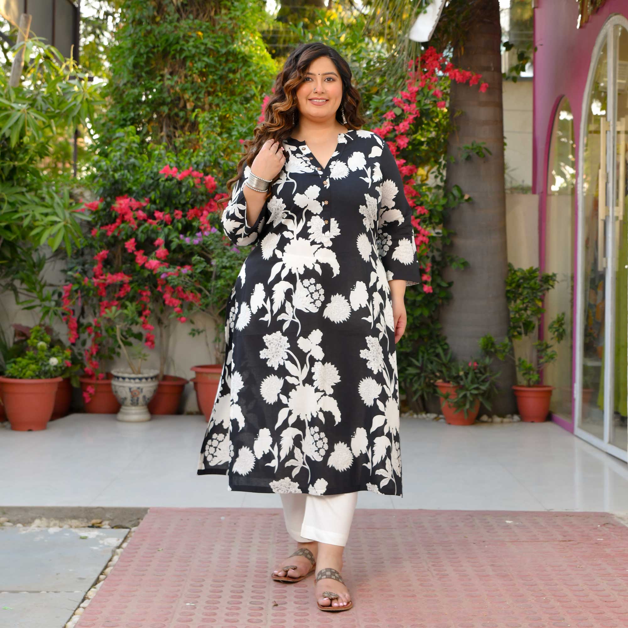 Peekaboo - Black & White Floral Pure Cotton Kurta