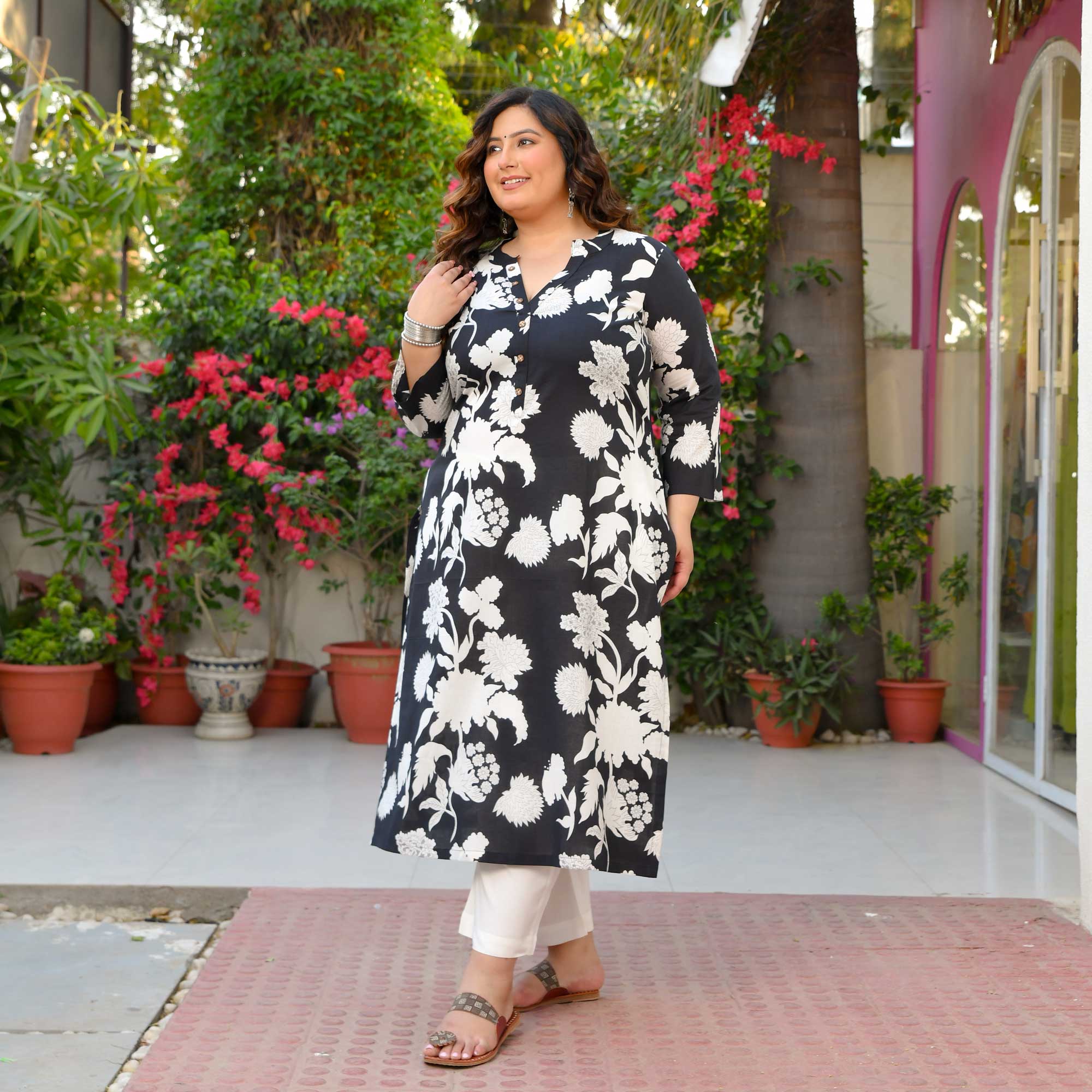 Peekaboo - Black & White Floral Pure Cotton Kurta