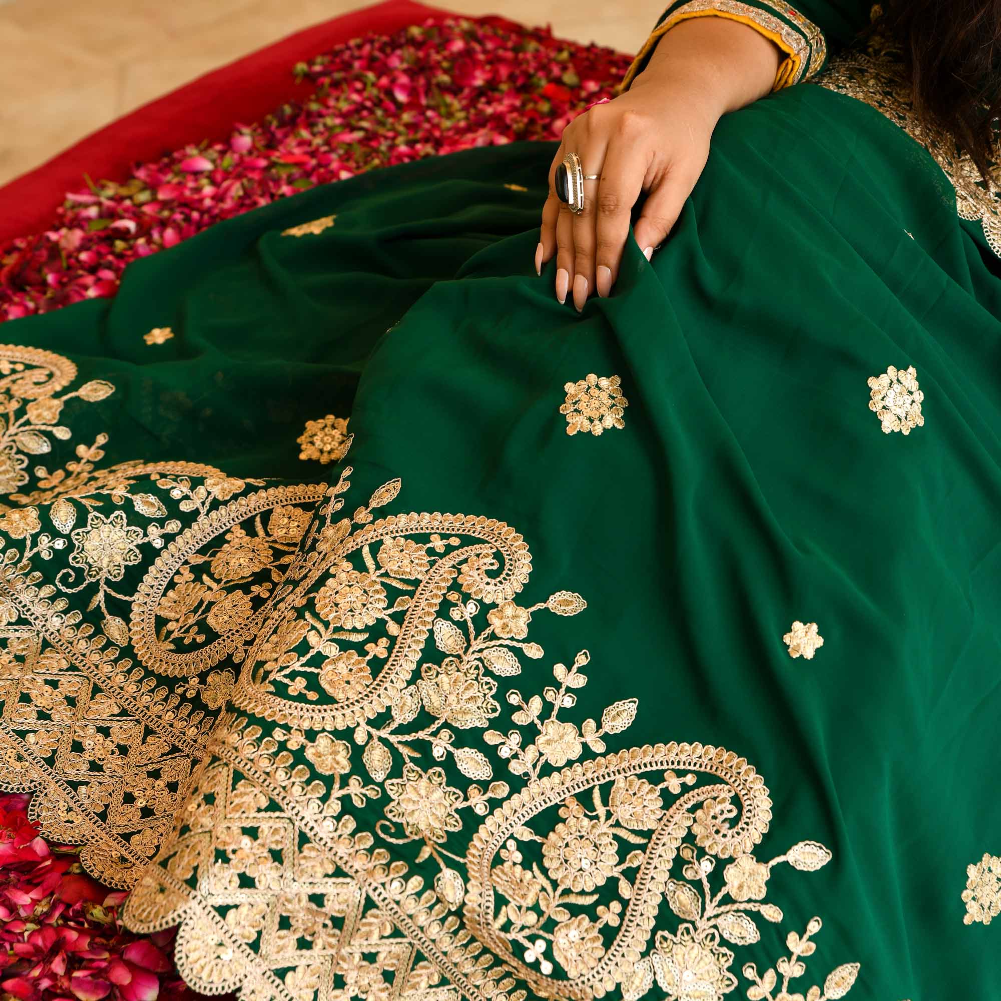 Pan Petha- Dark Green Paisley Embroidered Georgette Lehenga Set