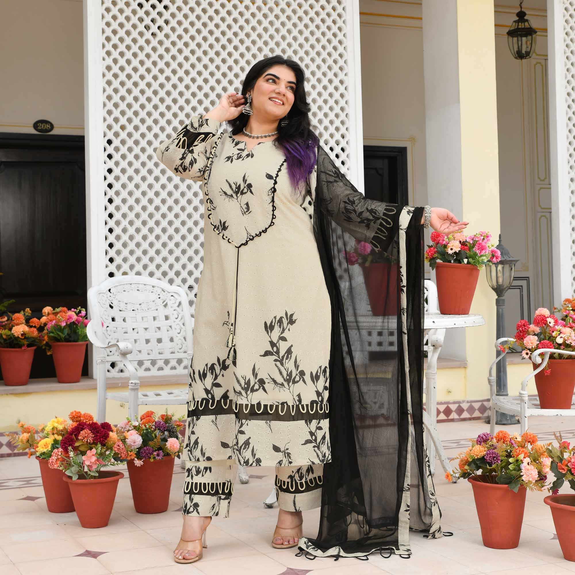 Roshni- Off-white & Black Floral Schiffli Suit Set