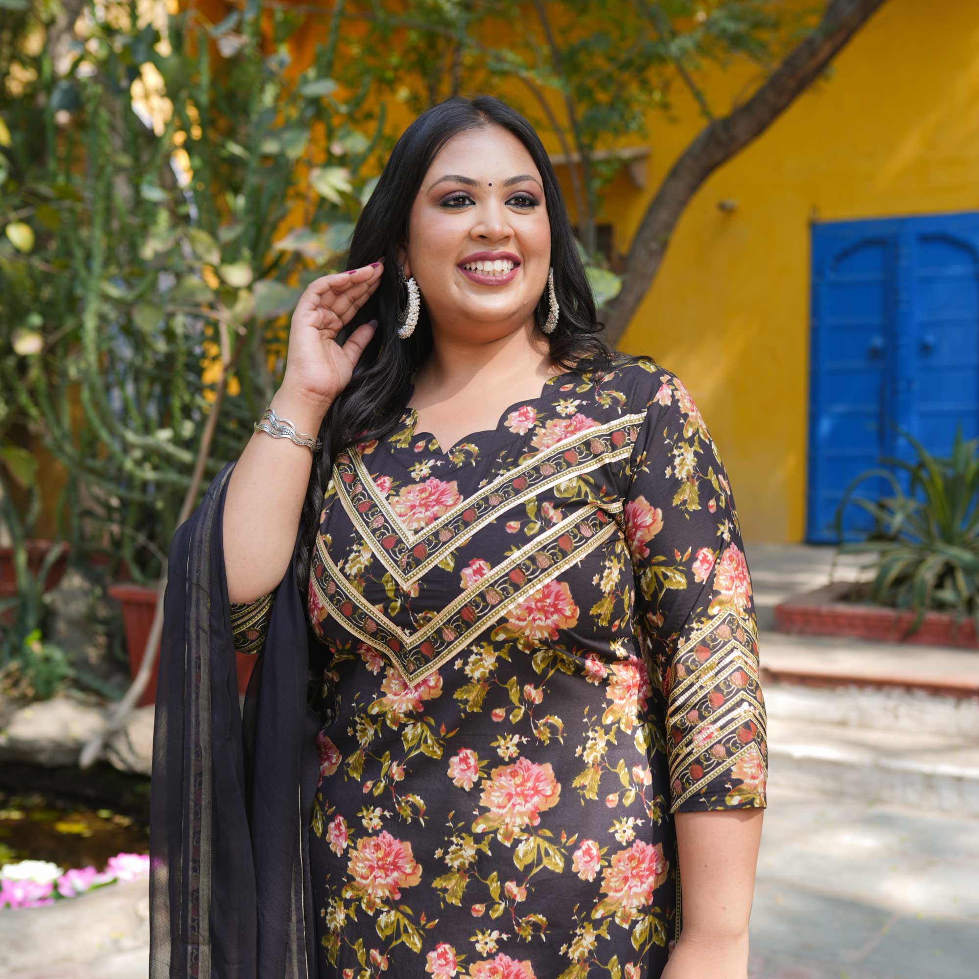 Rangeen Bahar - Black Floral Cotton Kurta