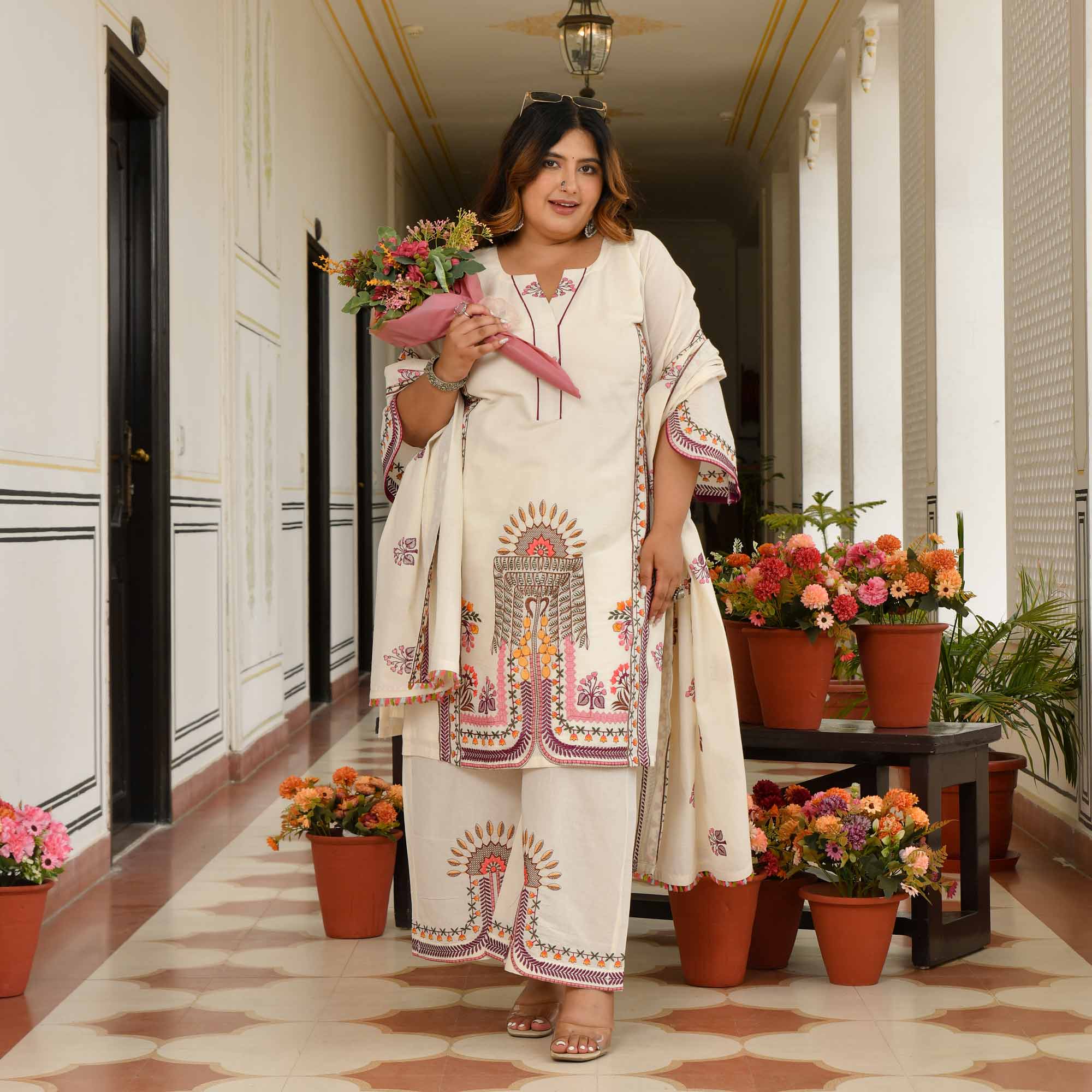 Mridula- Off-white Pure Cotton Thread Embroidered Suit Set