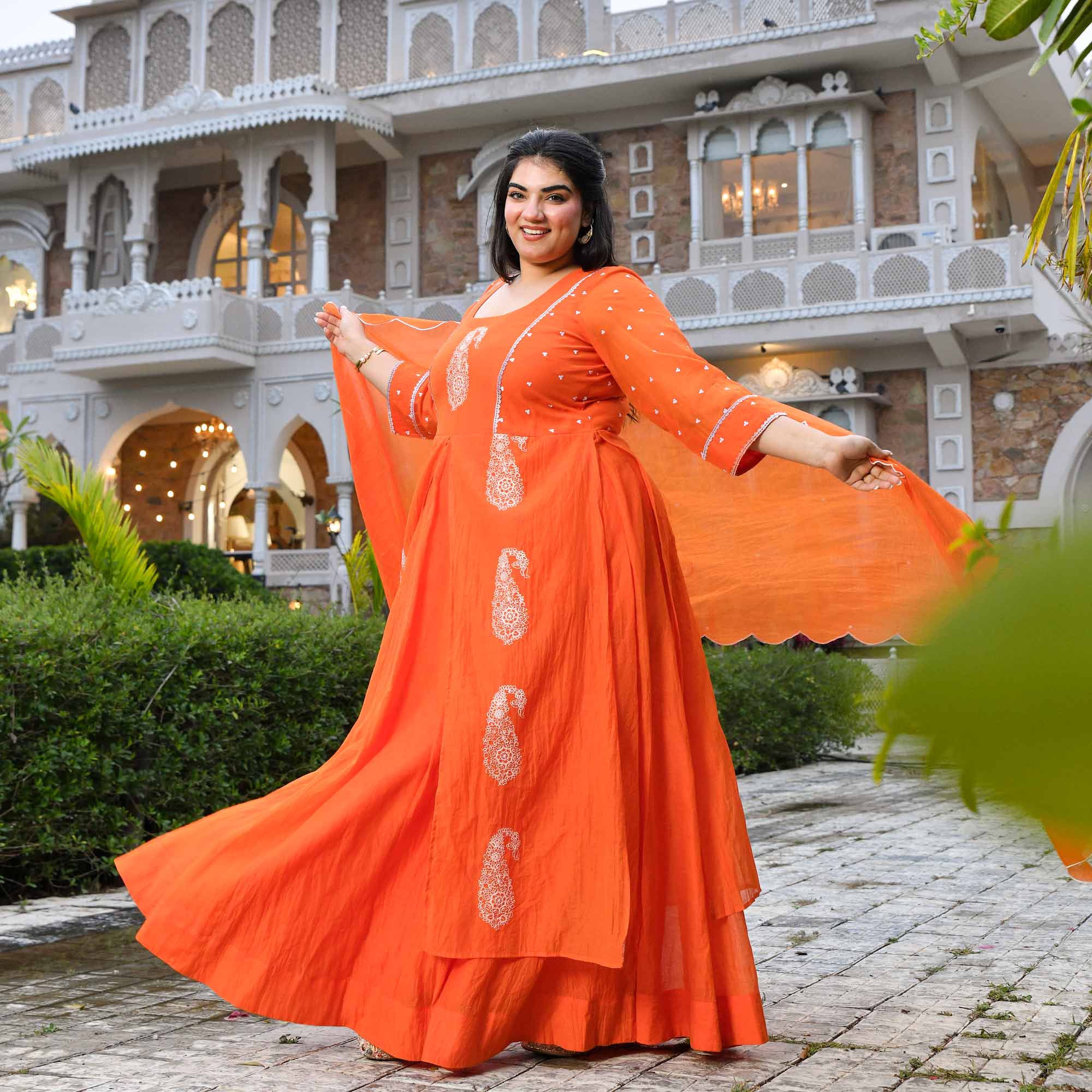 Kinnow- Tangerine Orange Paisley Thread Embroidered Mul Chanderi Anarkali Dress