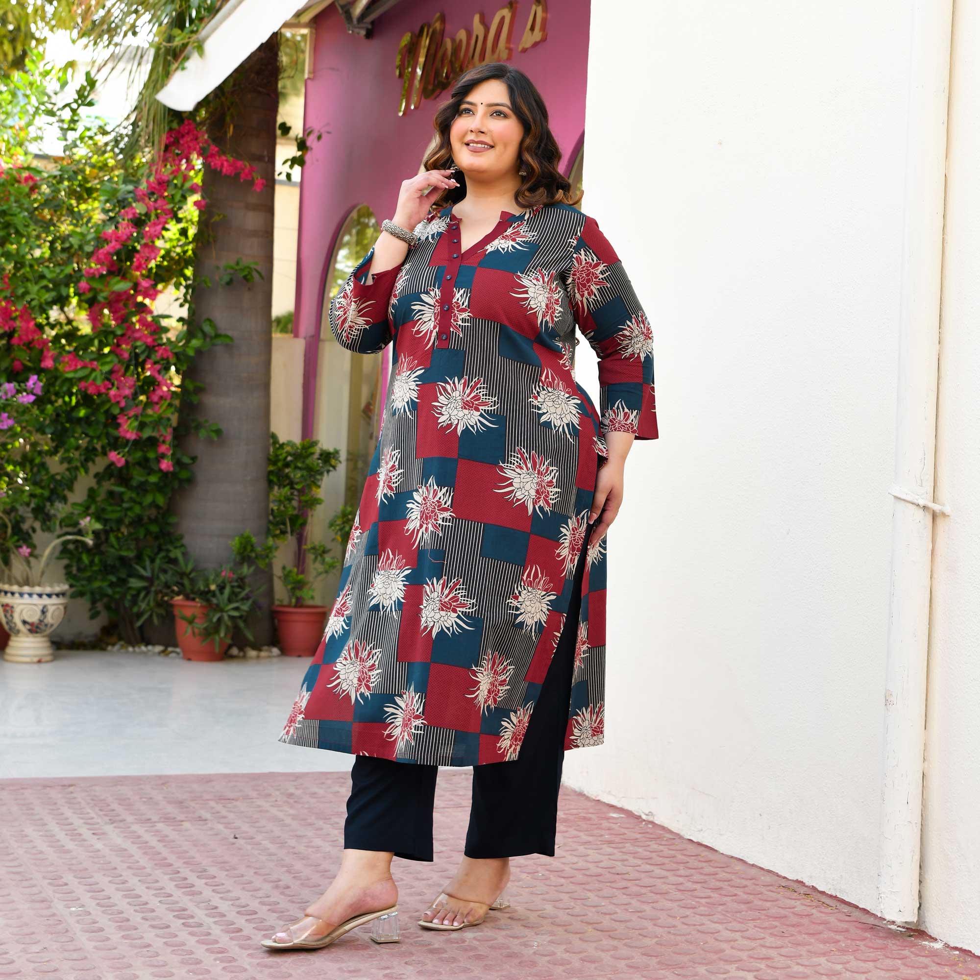 Moonstone- Dark Blue & Maroon Geometrical Printed Pure Cotton Kurta