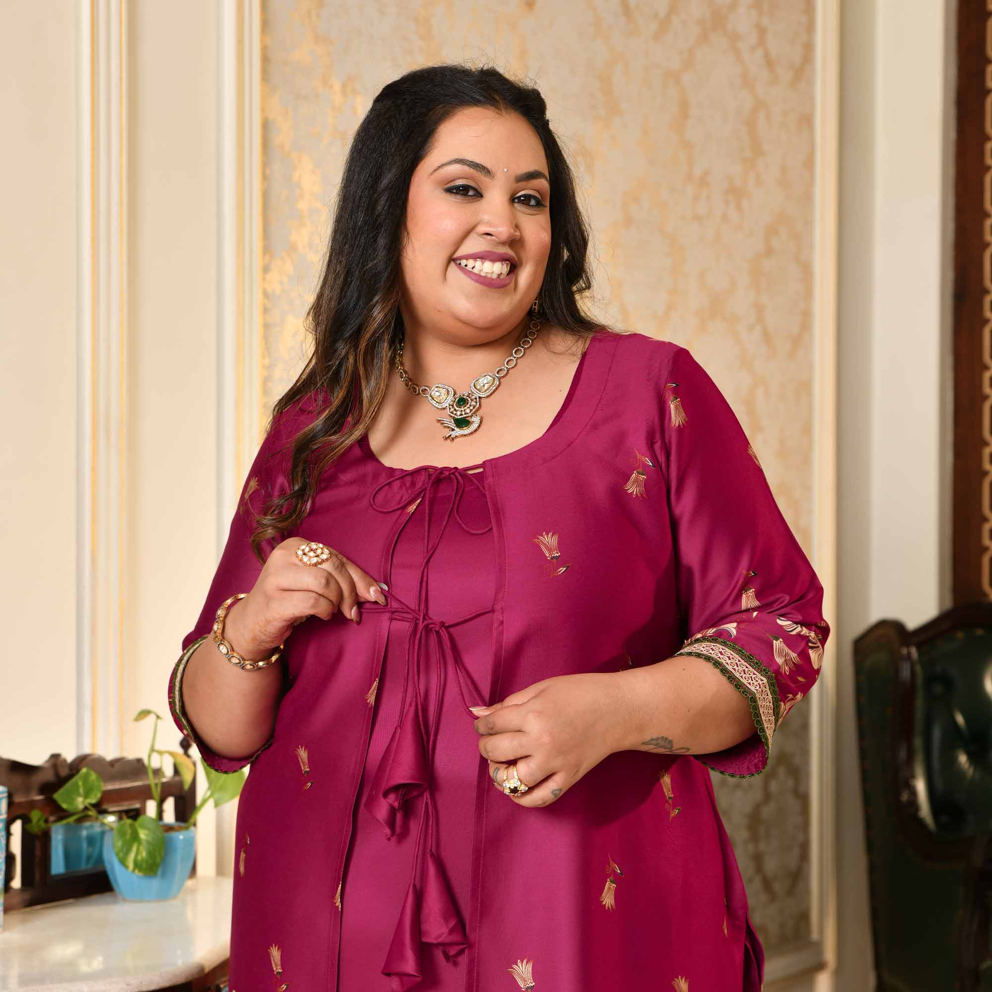 Mandvi- Magenta Pink Pure Gaji Silk Floral Cape Set