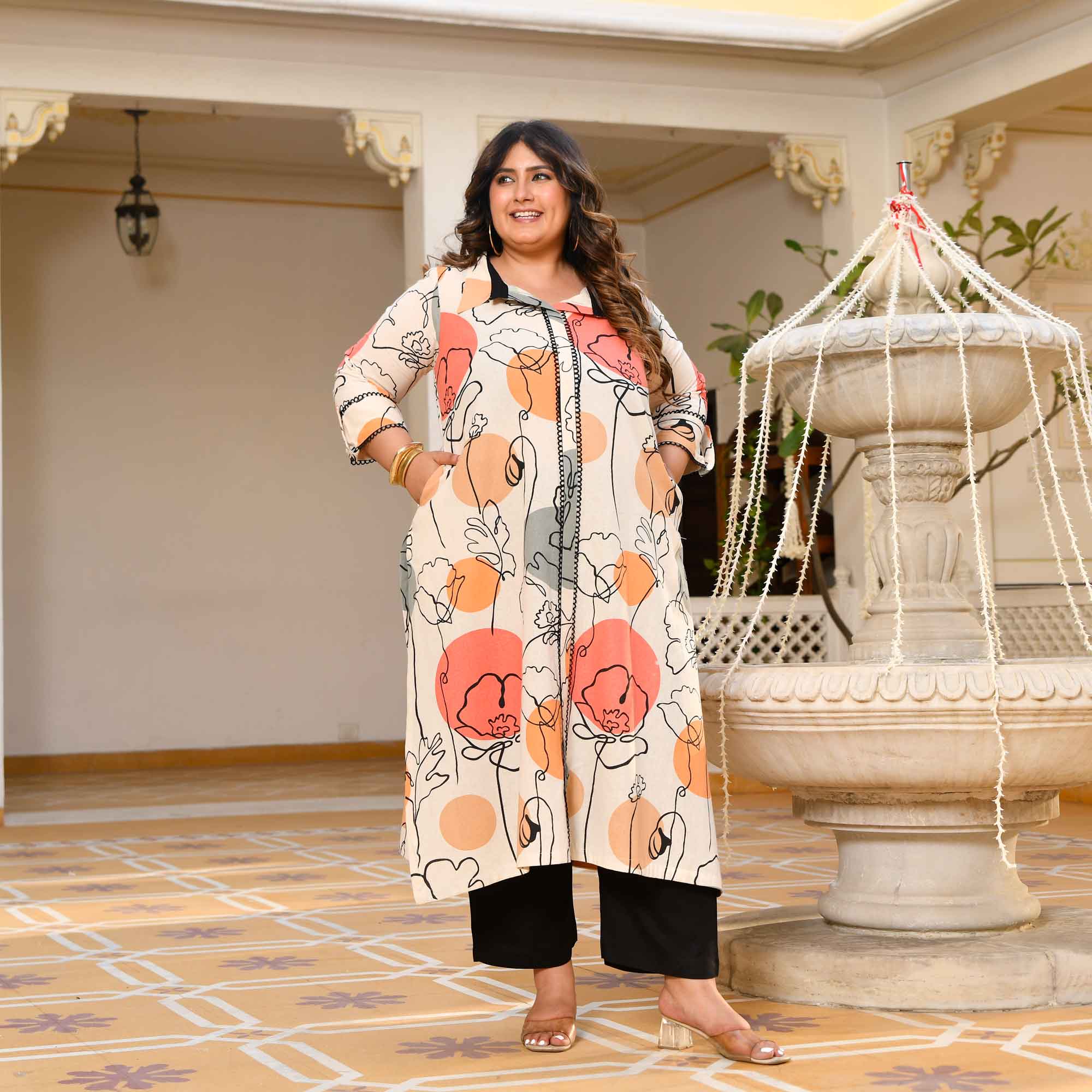Cookies and Cream- Off-white Abstract Printed Pure Cotton Kurta
