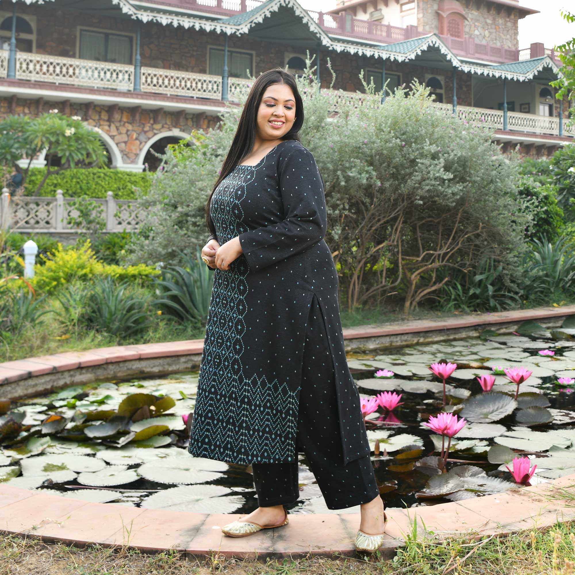 Sapphire Nightfall Woollen Knitted Kurta Pant Set