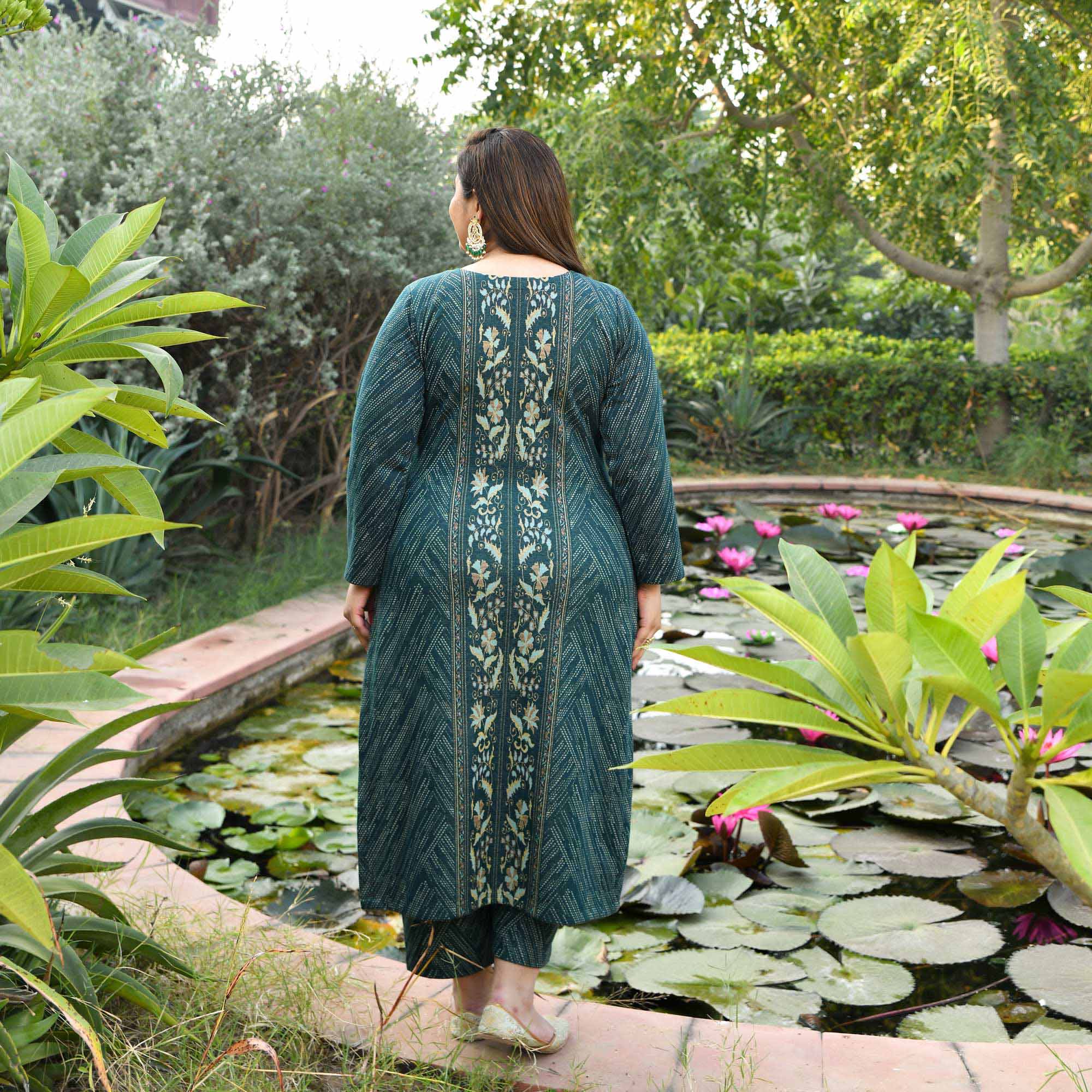 Turquoise Bloom Woollen Knitted Kurta Pant Set