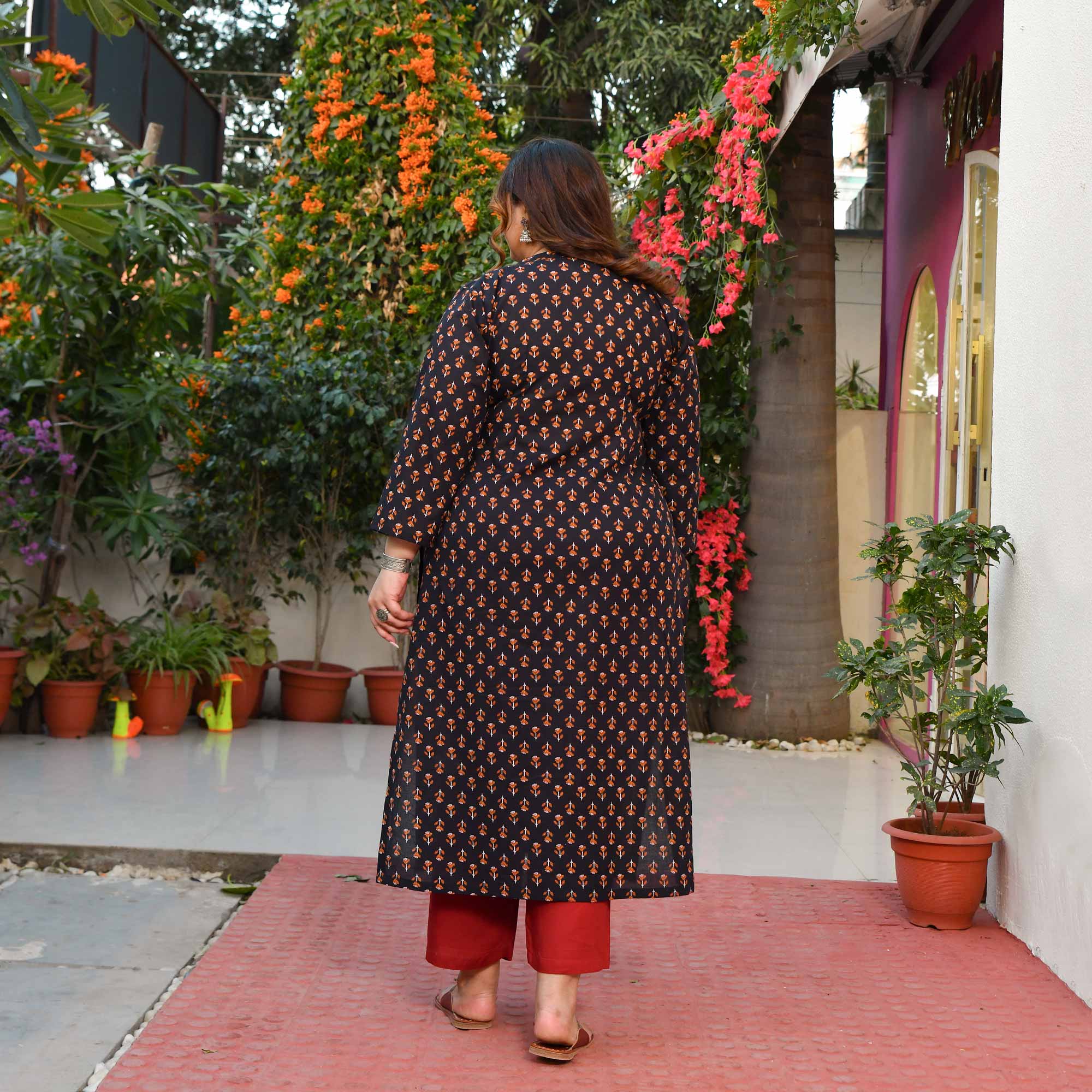 Clove- Coke Black Floral Handblock Printed Pure Cotton Kurta