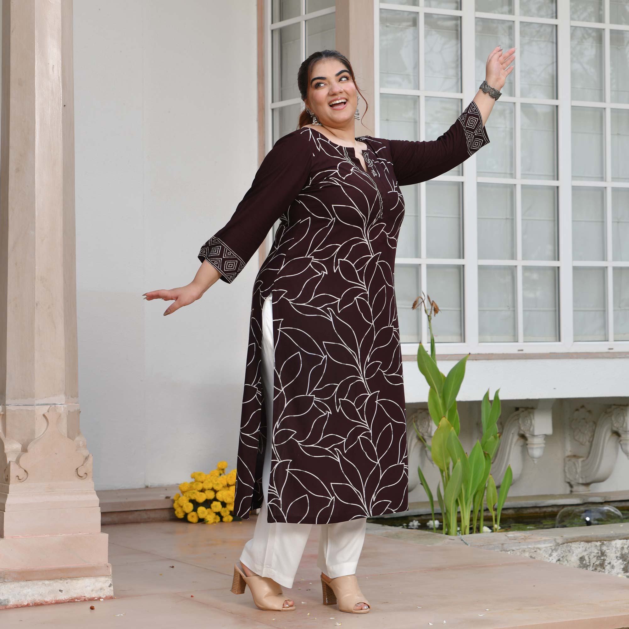 Lucy- Cola Floral Embroidered Rayon Cotton Kurta