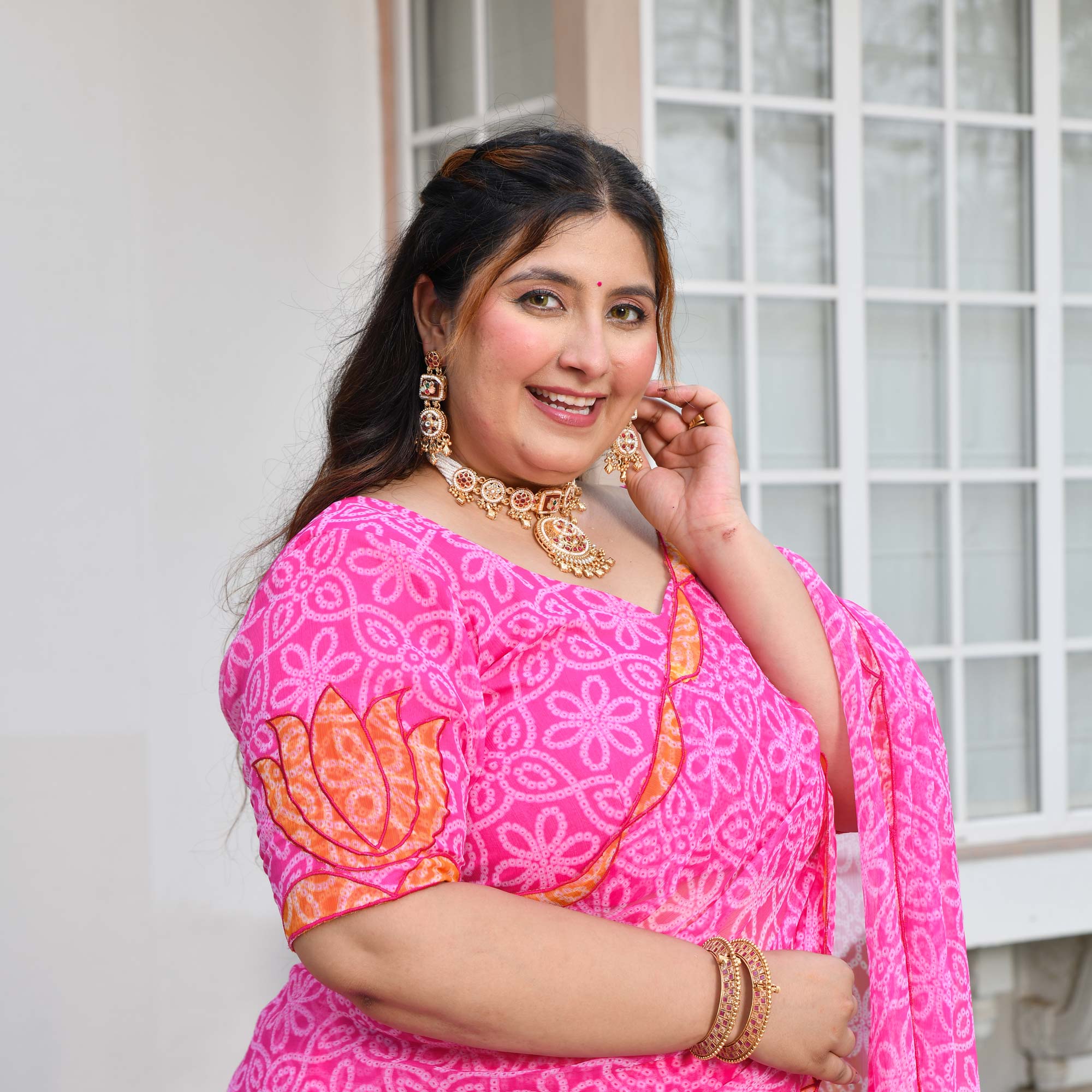 Nazakat- Gulabi Bandhani Applique Chiffon Pre-drape Saree