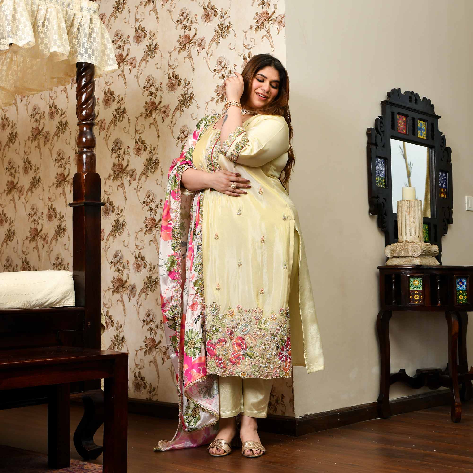 Teri Deewani- Ivory & Gold Pure Cosmos Tissue Silk Cutdana Embroidered Suit Set