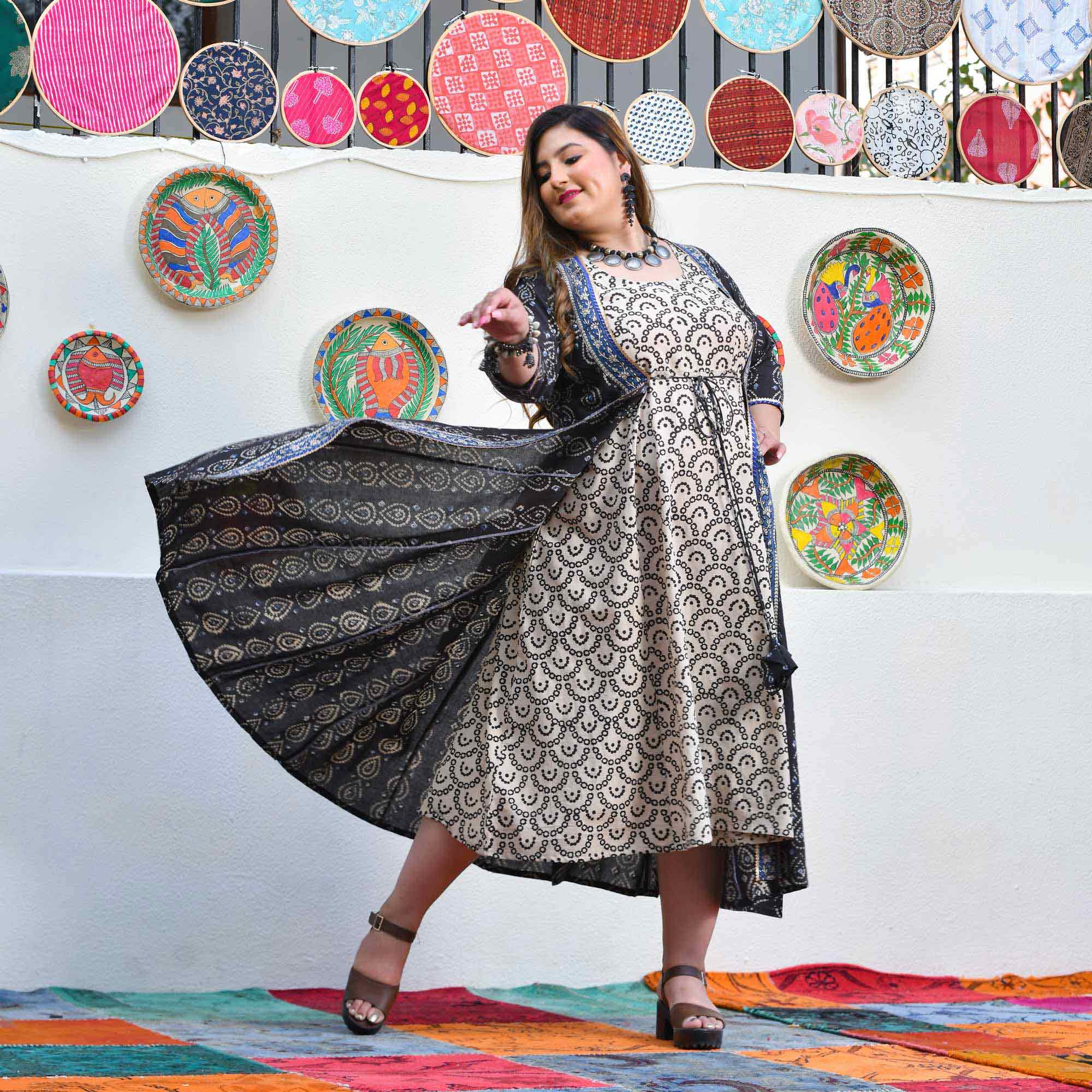 Shadow & Sand Handblock Printed Bandhani Dress With Cape