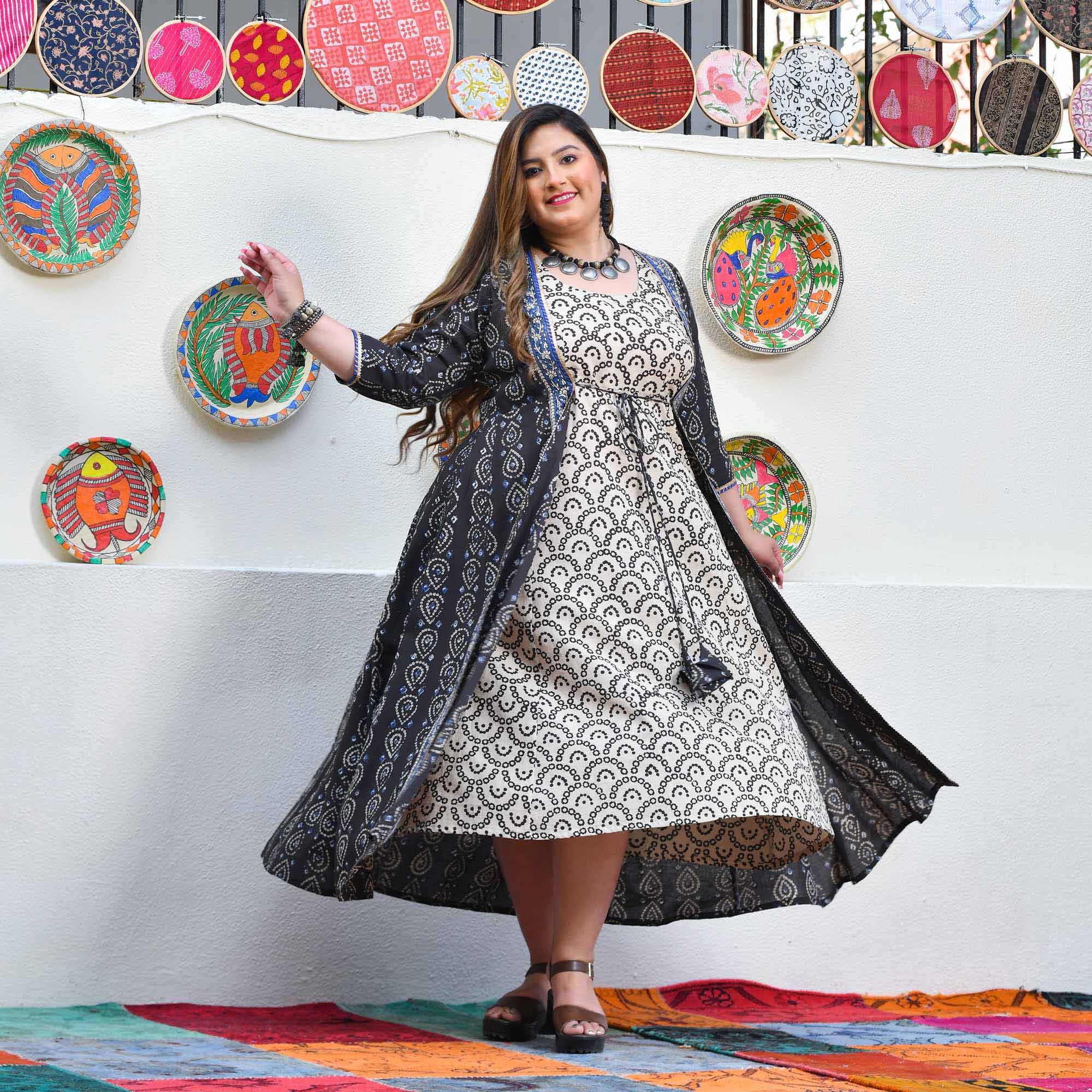 Shadow & Sand Handblock Printed Bandhani Dress With Cape