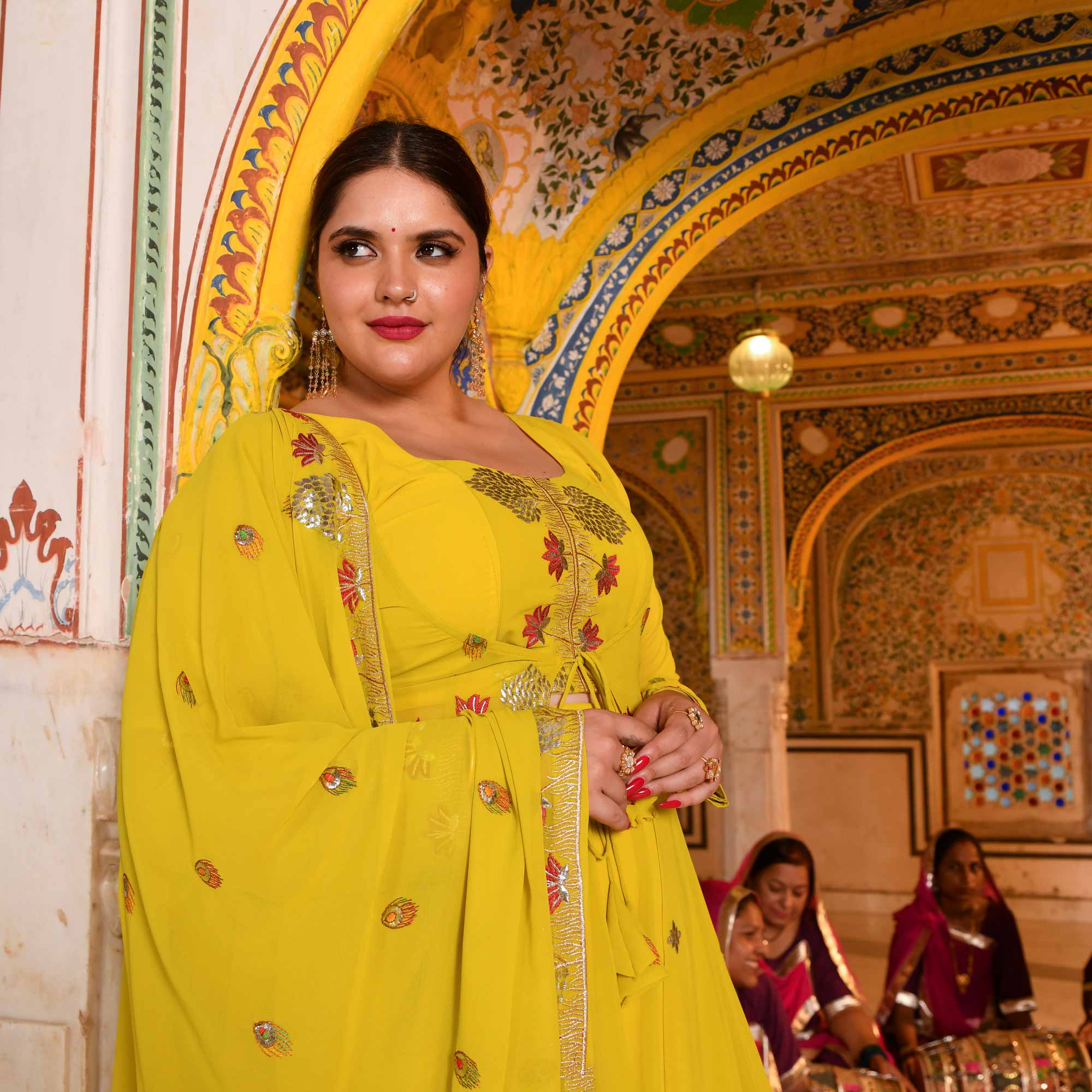 Shahzadi-Imperial Lime Embroidered Cape Set