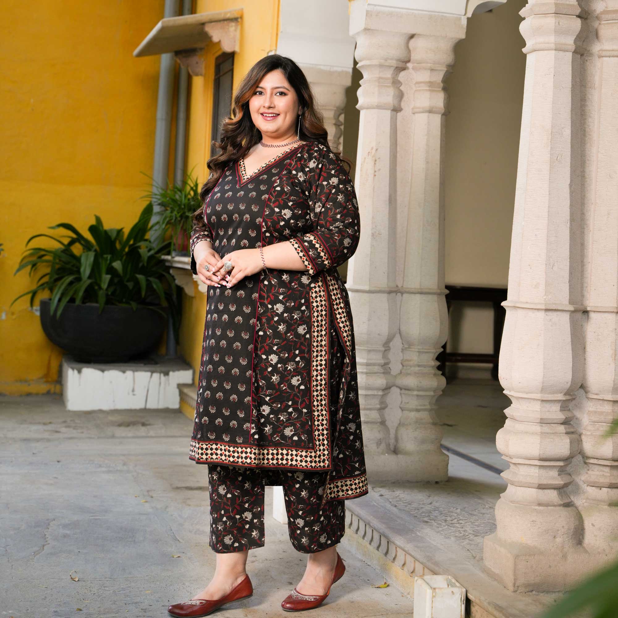 Black & Maroon Bouquet Floral Co-Ord Set