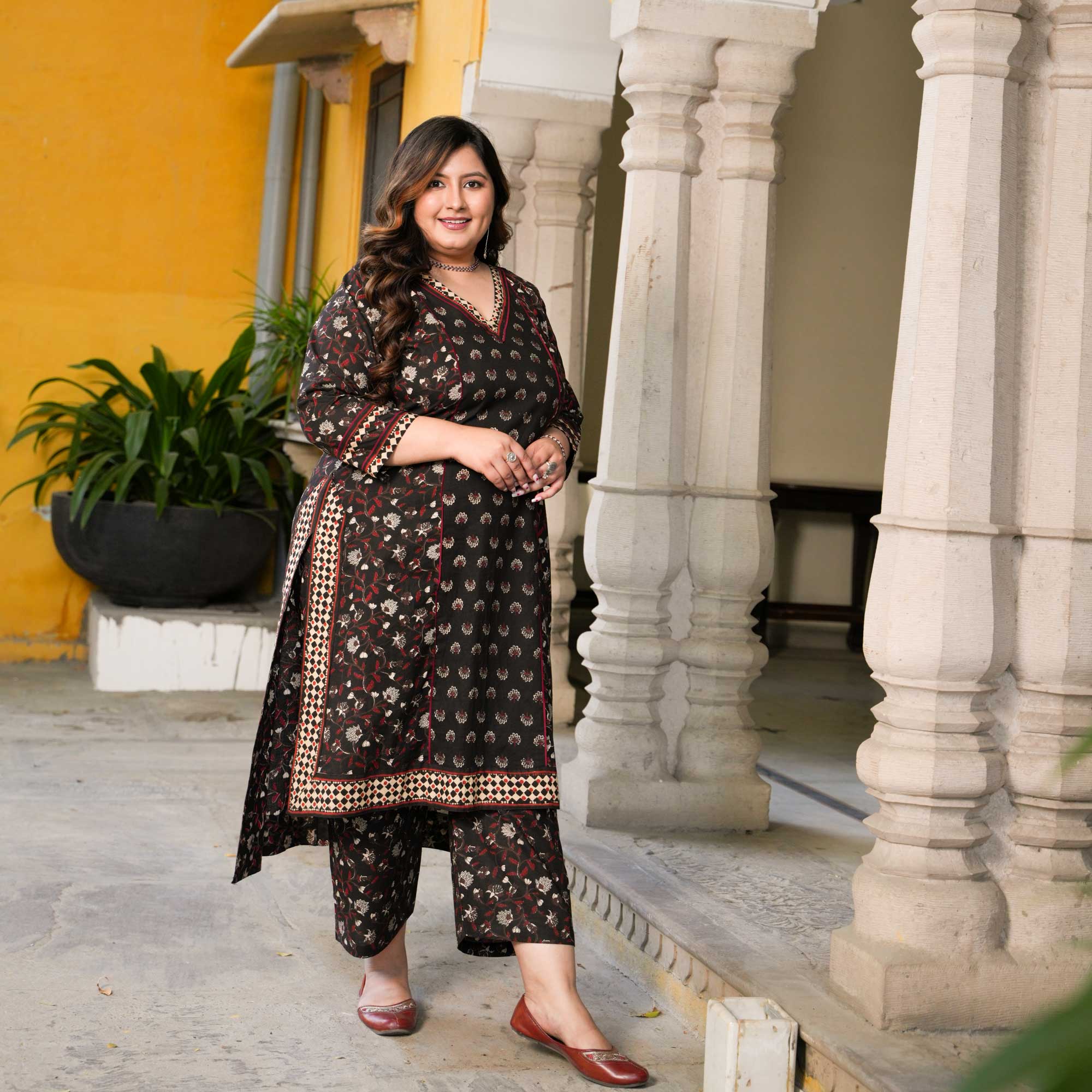 Black & Maroon Bouquet Floral Co-Ord Set