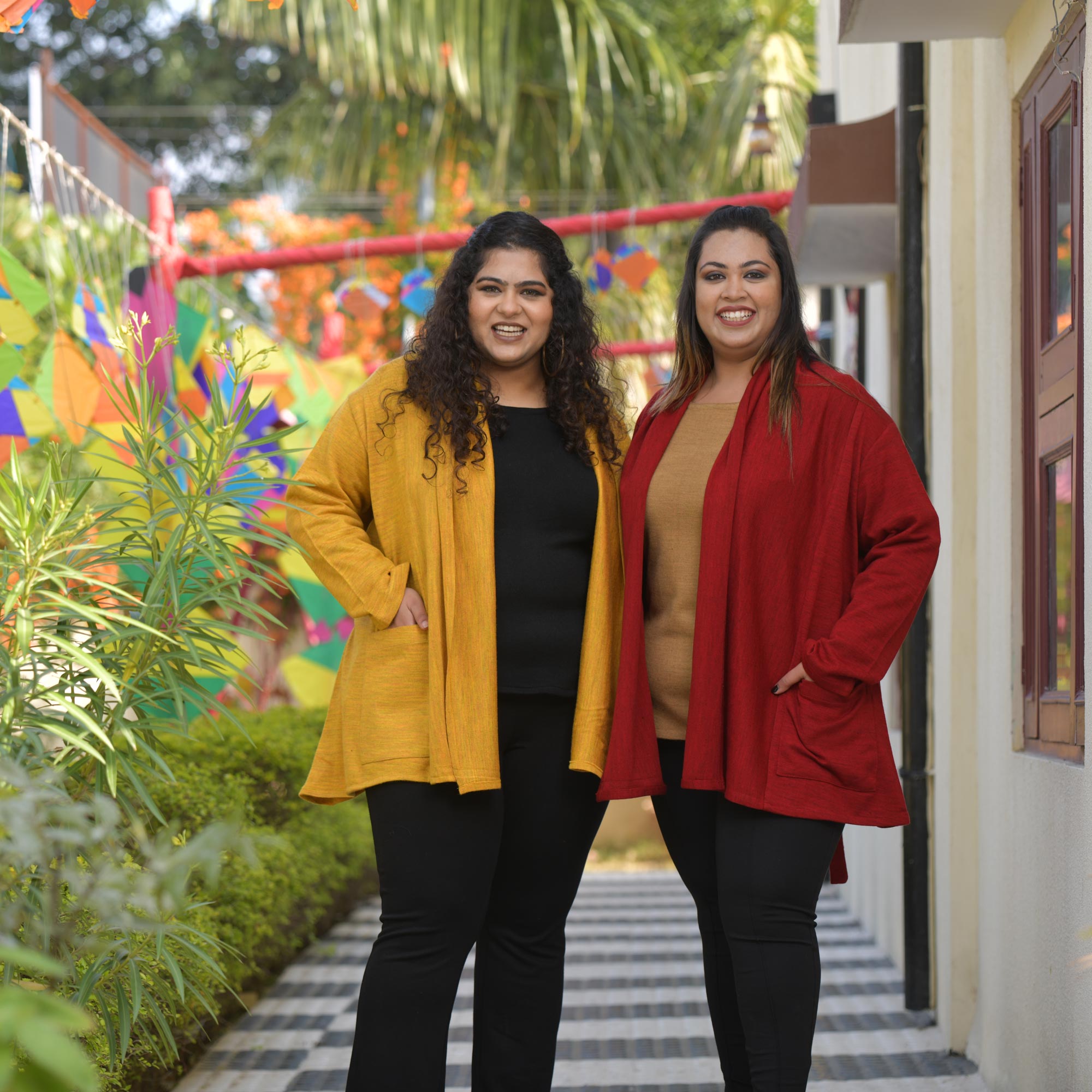 Woollen Sheen Gold Knitted Cape with Belt