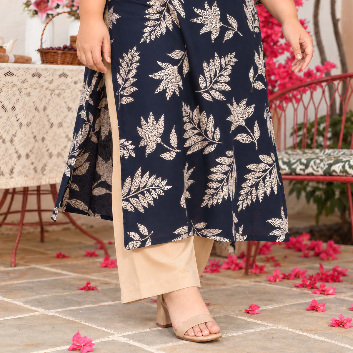 Gloria- Navy & Gold Floral Printed Rayon Cotton Kurta