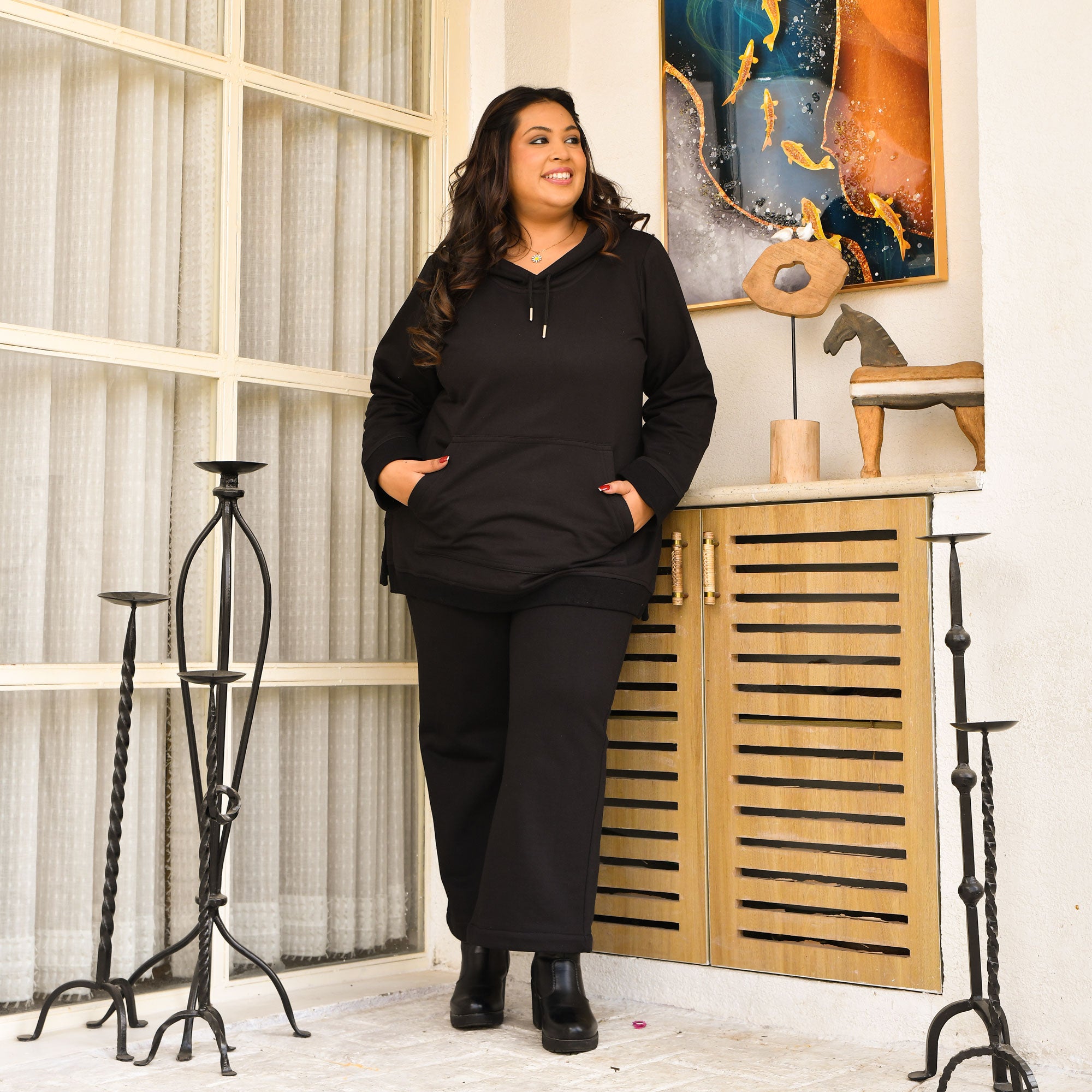 Black Woollen Fleece Pullover Hoodie With Side Slits