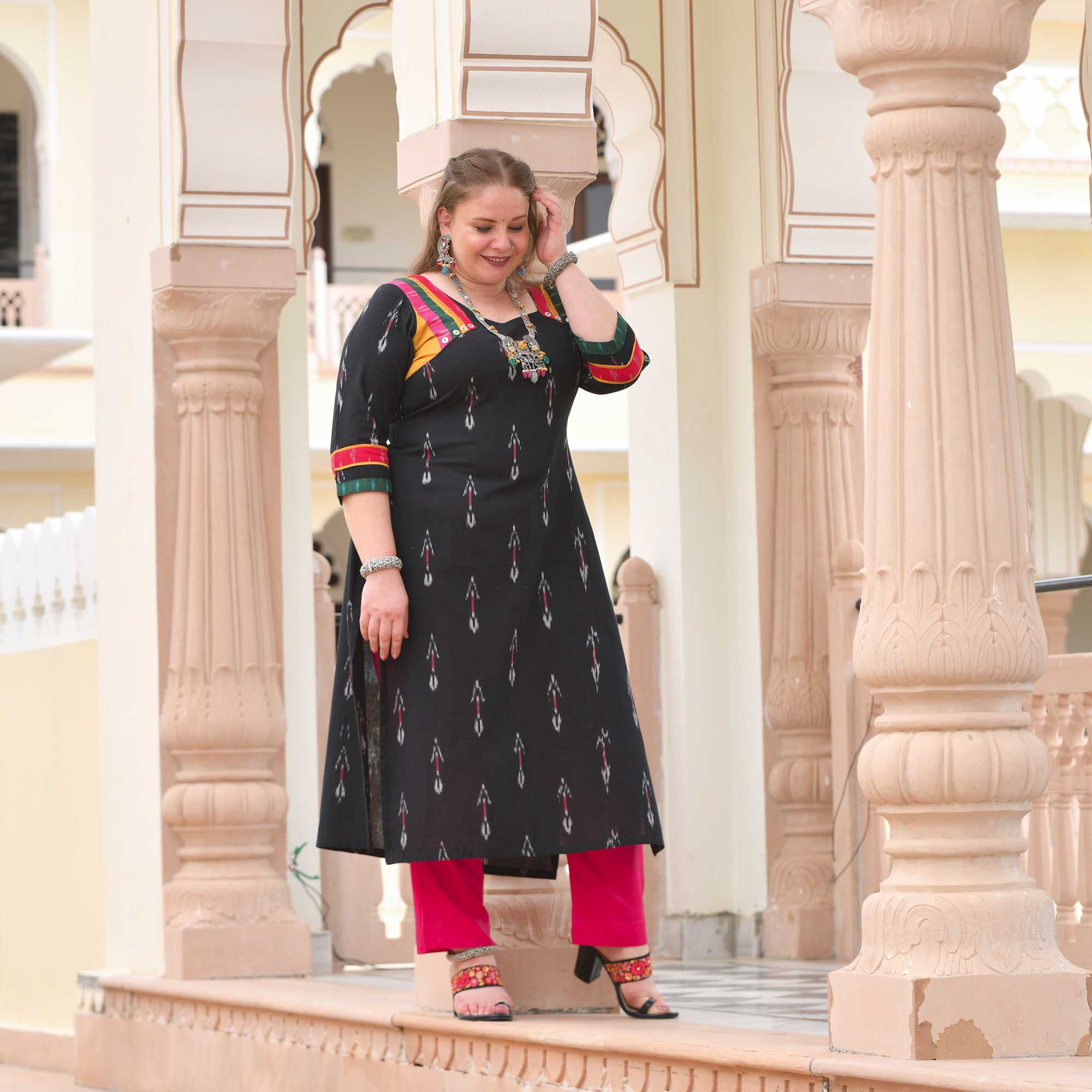 Satrangi Utsav Handwoven Ikkat Kurta (Black)Satrangi Utsav Handwoven Ikkat Kurta (Black)