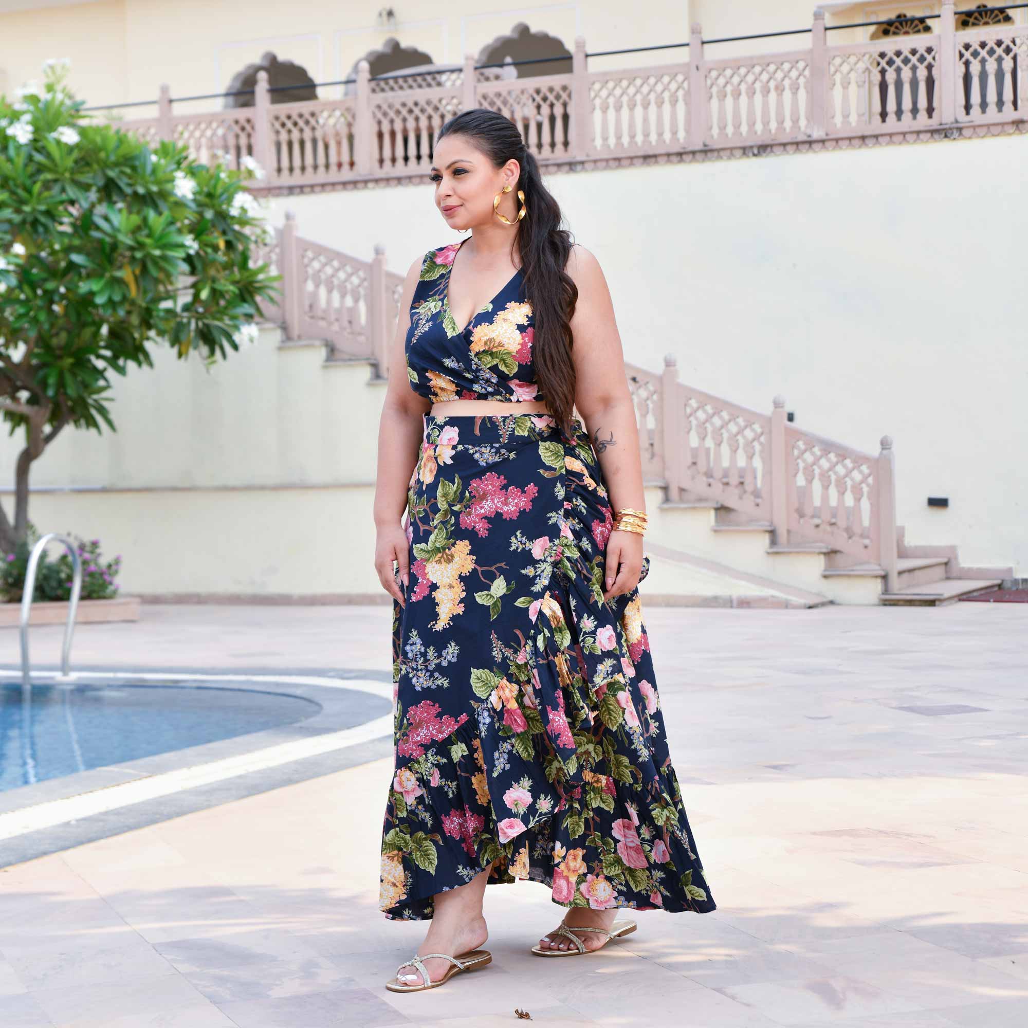 Evening Rose Cotton Wrape Skirt Top Set (Blue)