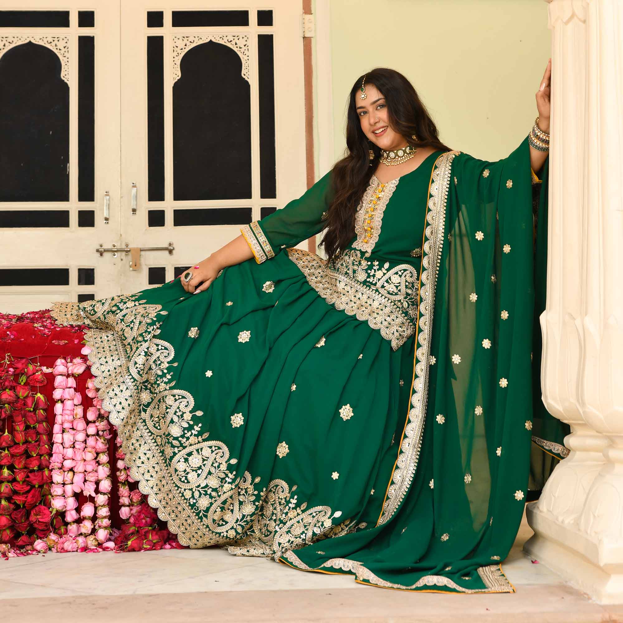 Pan Petha- Dark Green Paisley Embroidered Georgette Lehenga Set