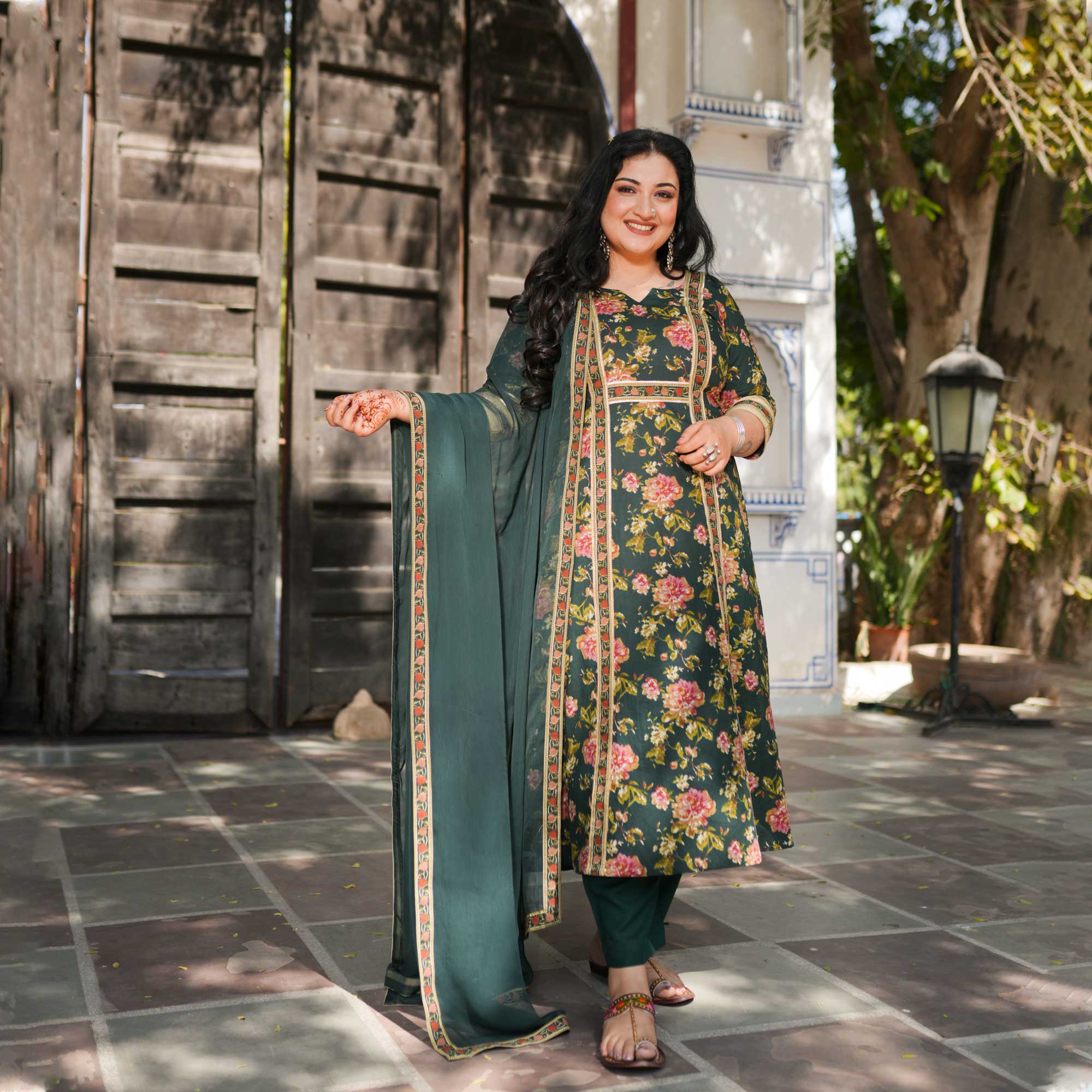 Madhur Muskan - Green Floral Cotton Suit Set