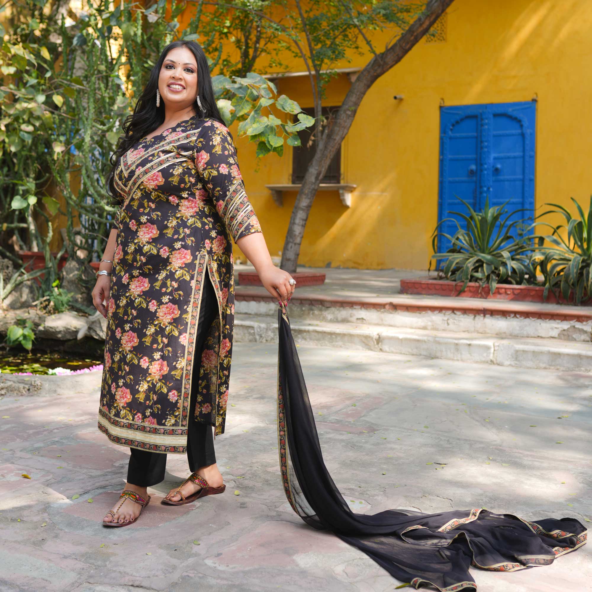 Rangeen Bahar - Black Floral Cotton Suit Set