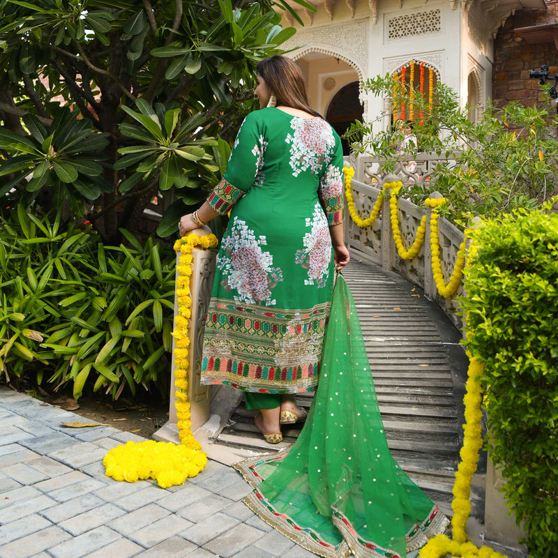 Green Saga Floral Georgette Suit Set