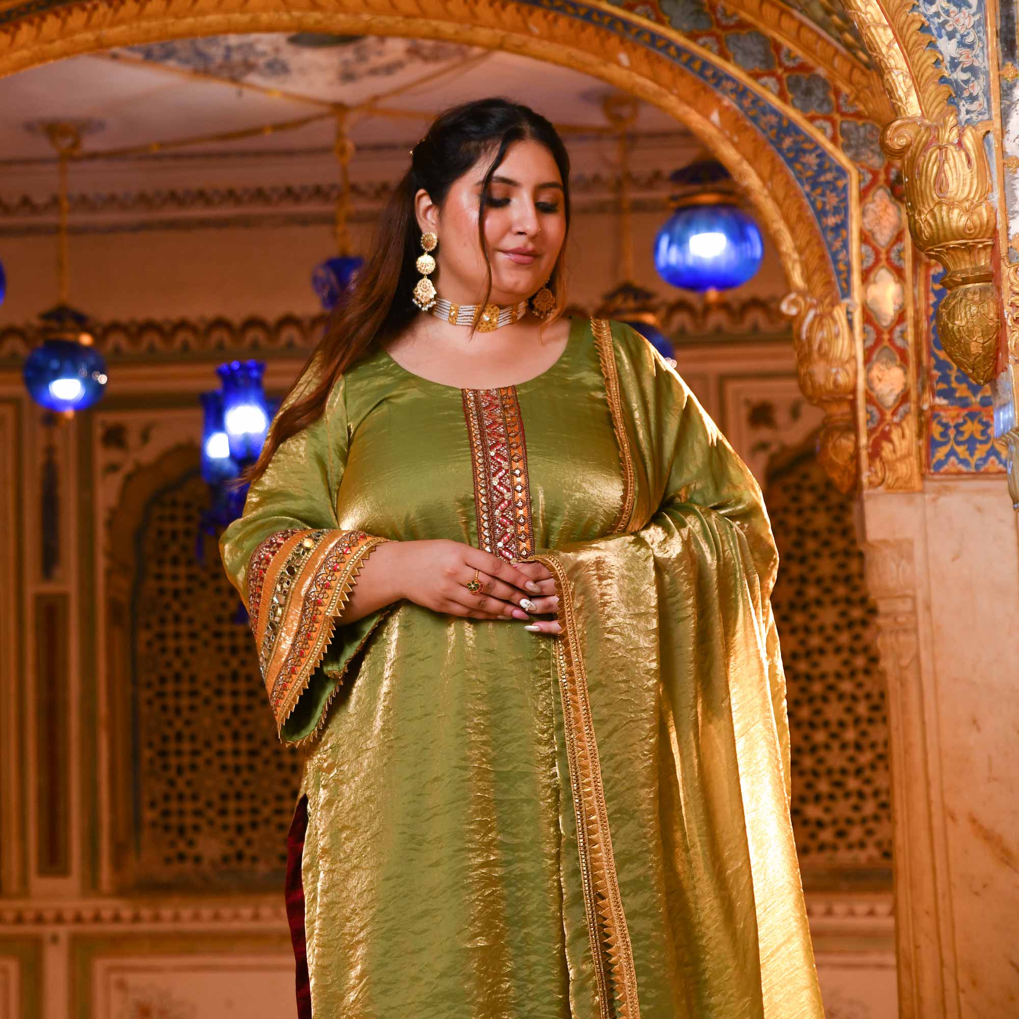 Jagmag Aaina- Mehendi Green Tissue Silk Mirror Embroidered Suit Set