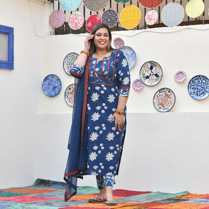 Vintage Nilgiri Floral Handblock Cotton Suit Set