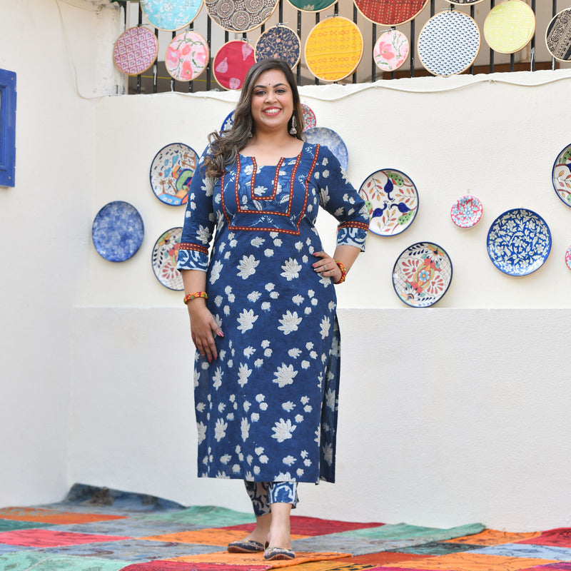 Vintage Nilgiri Floral Handblock Cotton Suit Set