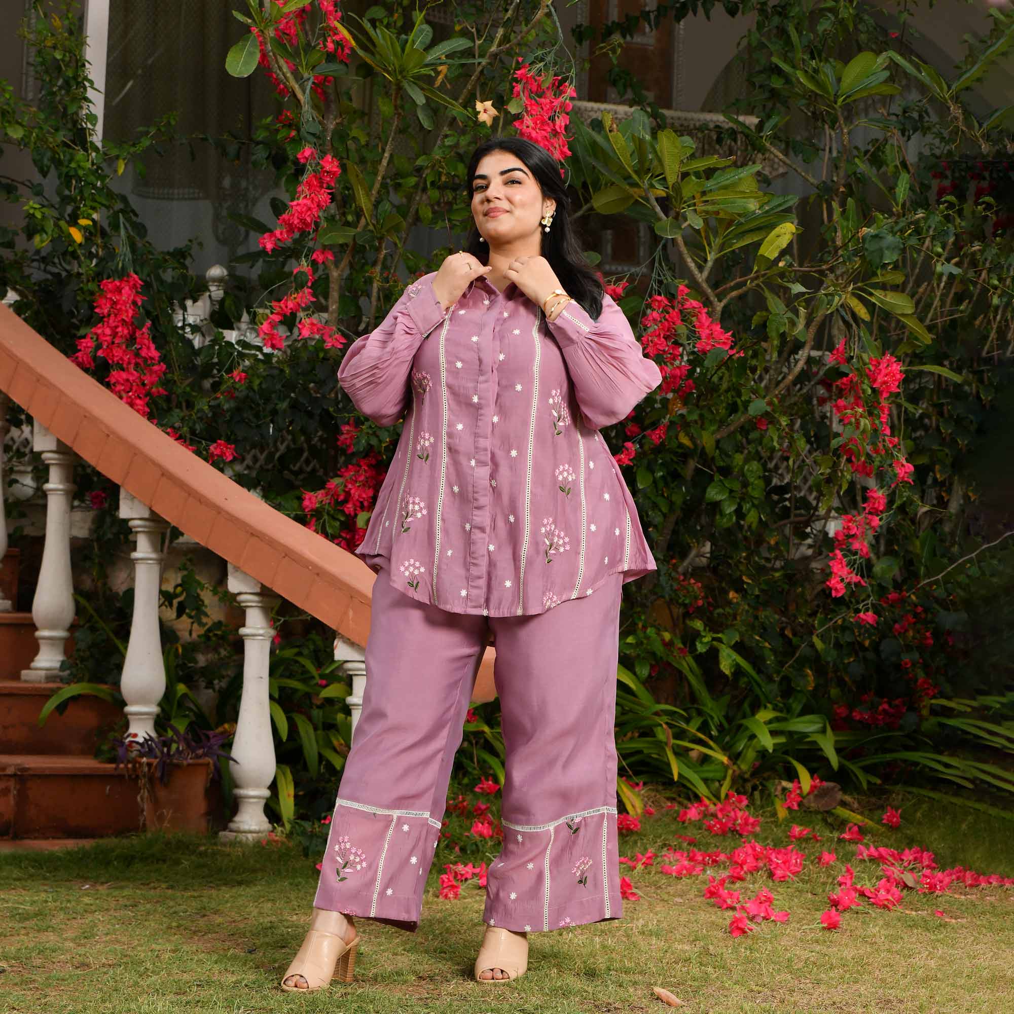 Star Fruit- Dusky Orchid Thread Embroidered Mul Chanderi Co-Ord Set