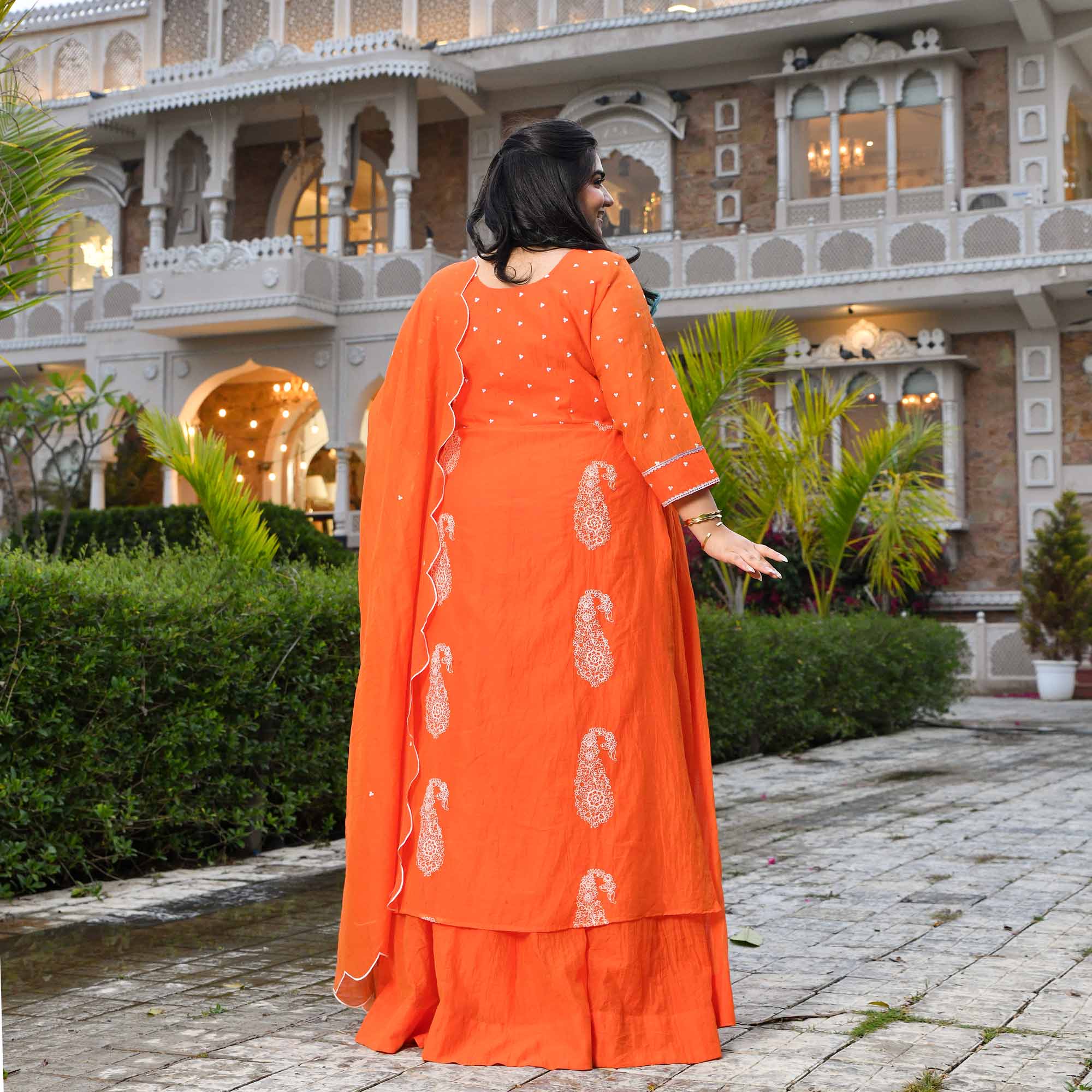 Kinnow- Tangerine Orange Paisley Thread Embroidered Mul Chanderi Anarkali Dress