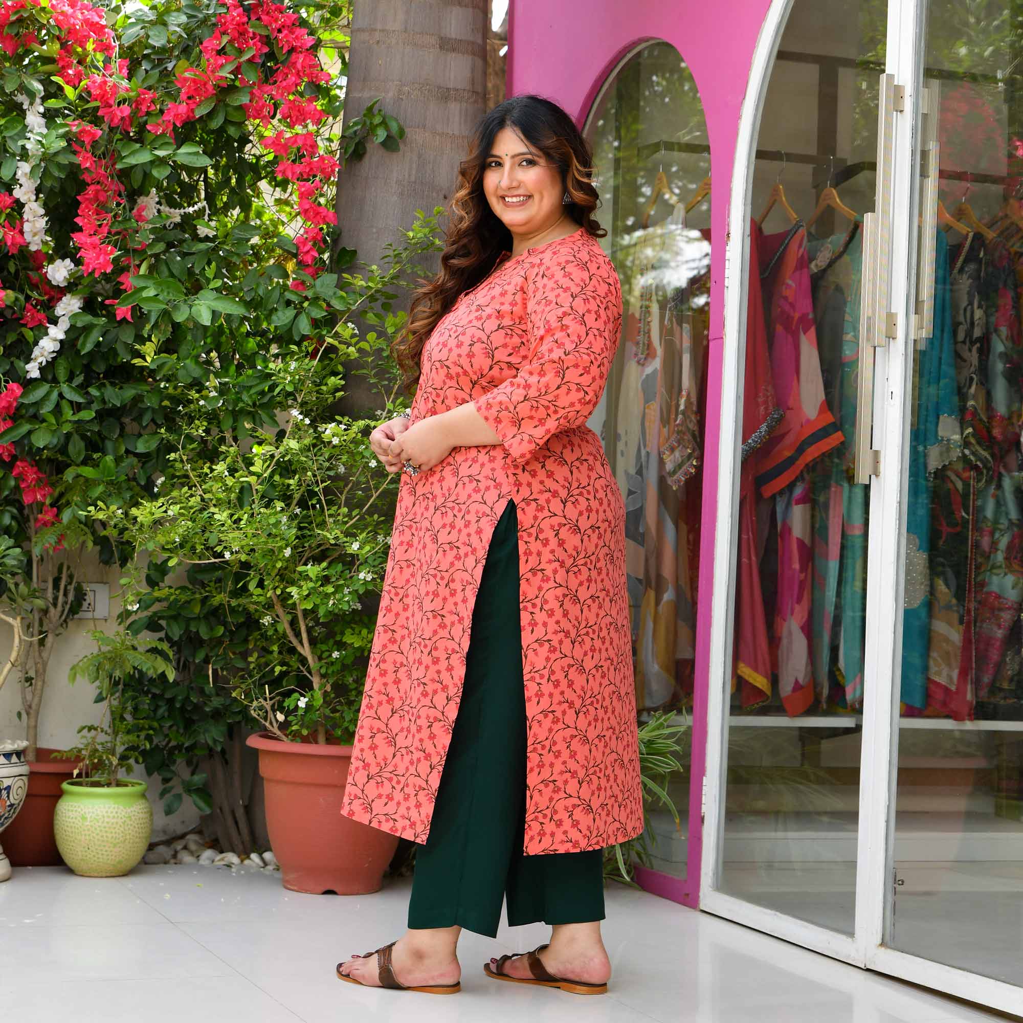 Vrindavan- Peach & Coral Floral Jaal Pure Cotton Kurta