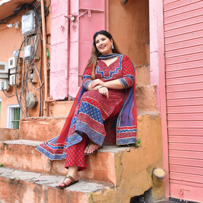 Dhalti Shaam Cotton Suit Set