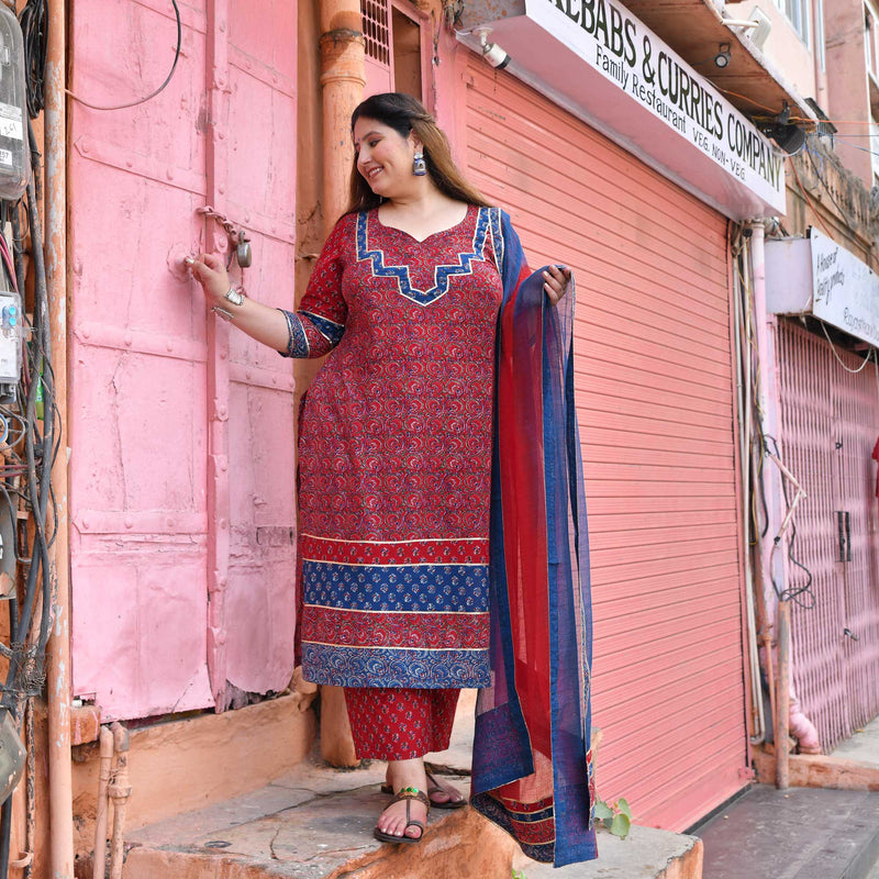Dhalti Shaam Cotton Suit Set