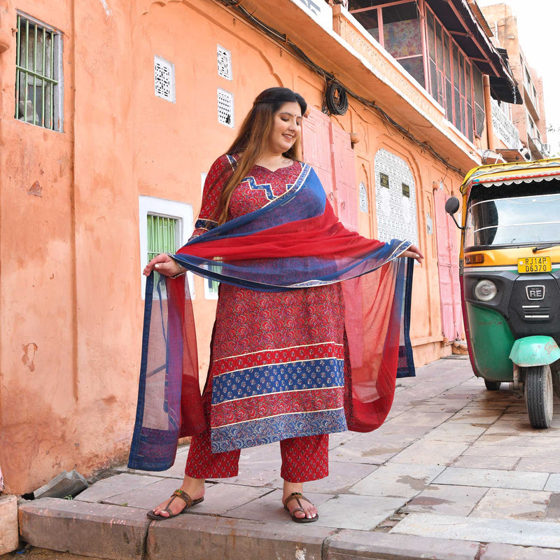 Dhalti Shaam Cotton Suit Set