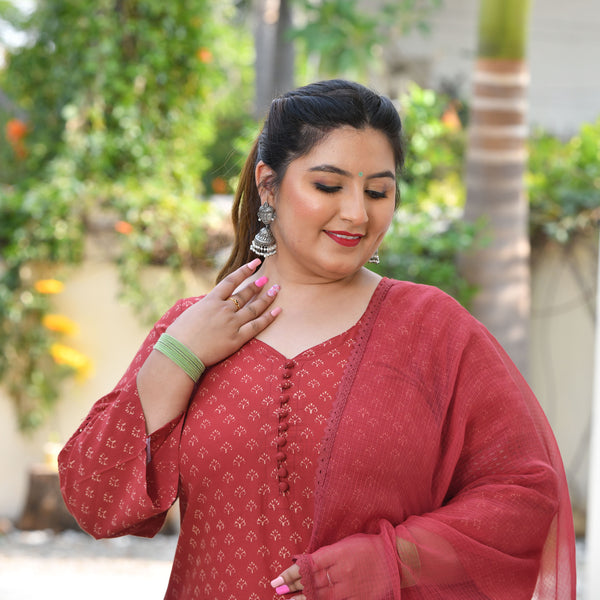Anaar Sa Meetha Handblock Printed Chikankari Suit Se