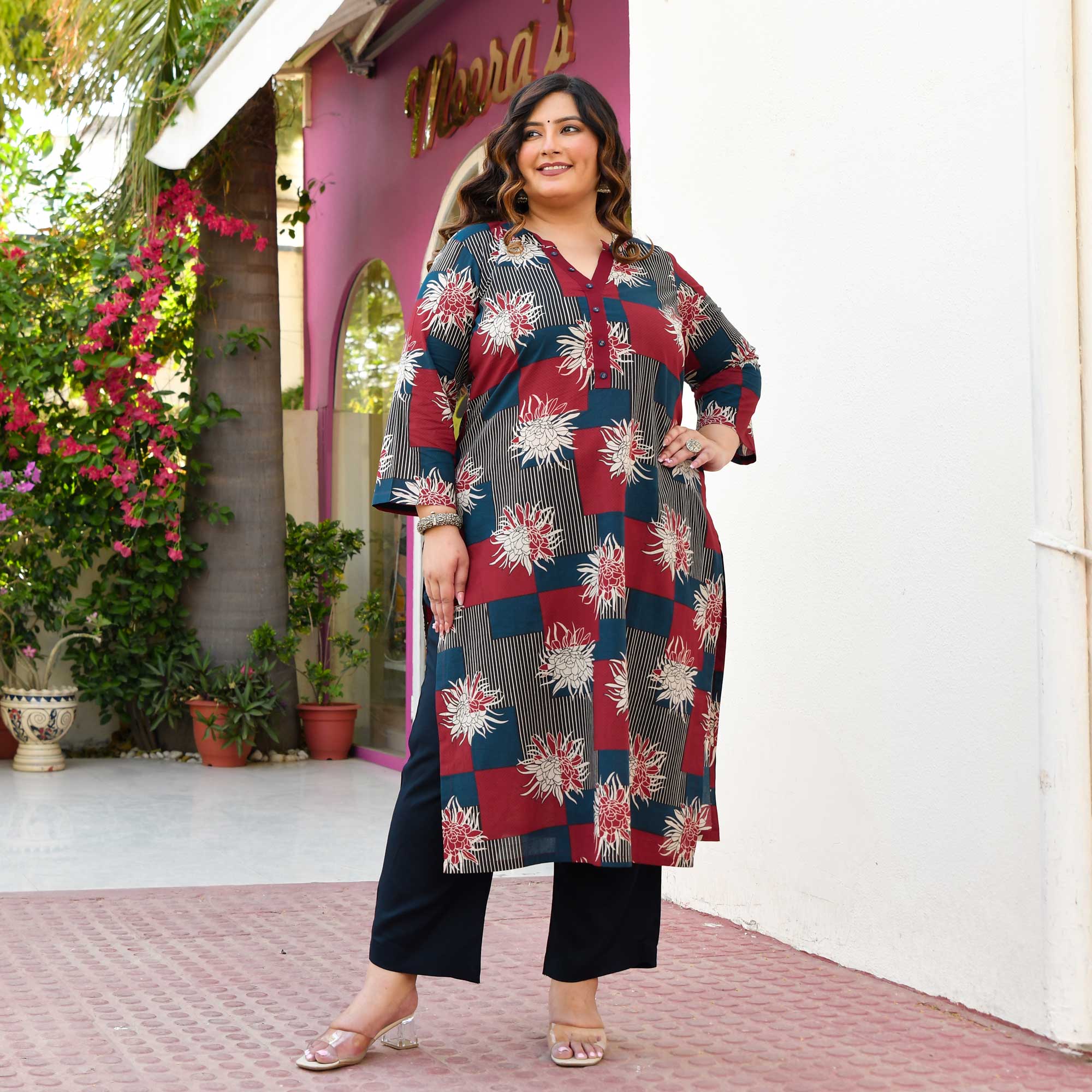 Moonstone- Dark Blue & Maroon Geometrical Printed Pure Cotton Kurta