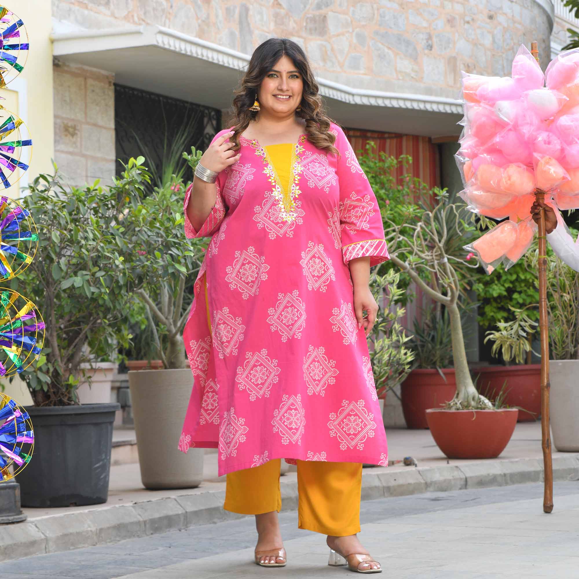 Ghoomo Phiro- Pink Bandhani Embroidered Pure Cotton Kurta