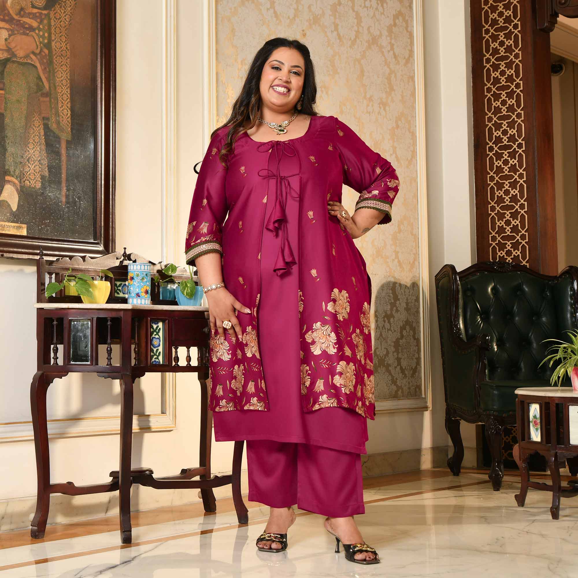 Mandvi- Magenta Pink Pure Gaji Silk Floral Cape Set