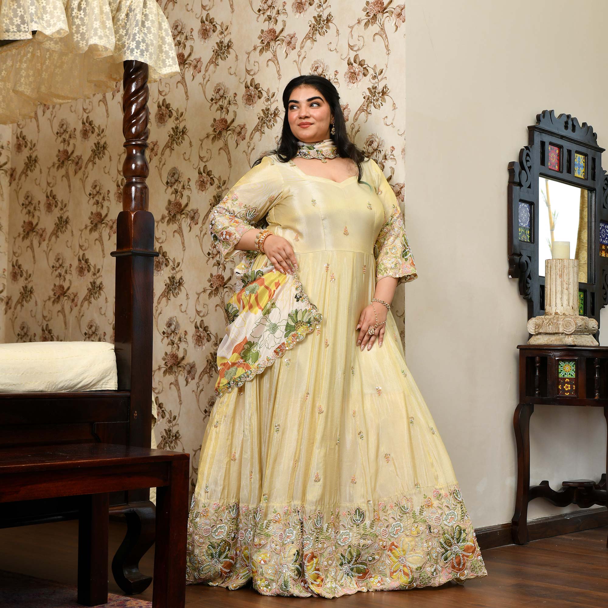 Tere Naina- Ivory & Gold  Pure Cosmos Tissue Silk Applique Cutdana Embroidered Anarkali Set
